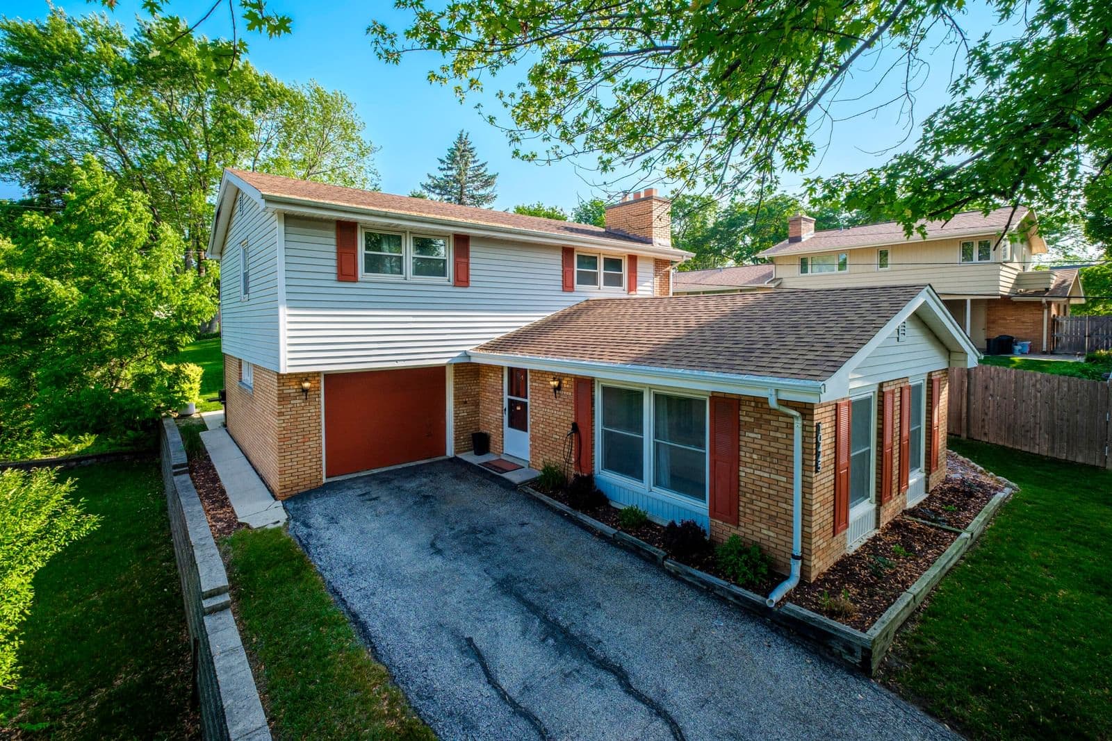 10445 Concordia, Wauwatosa, WI