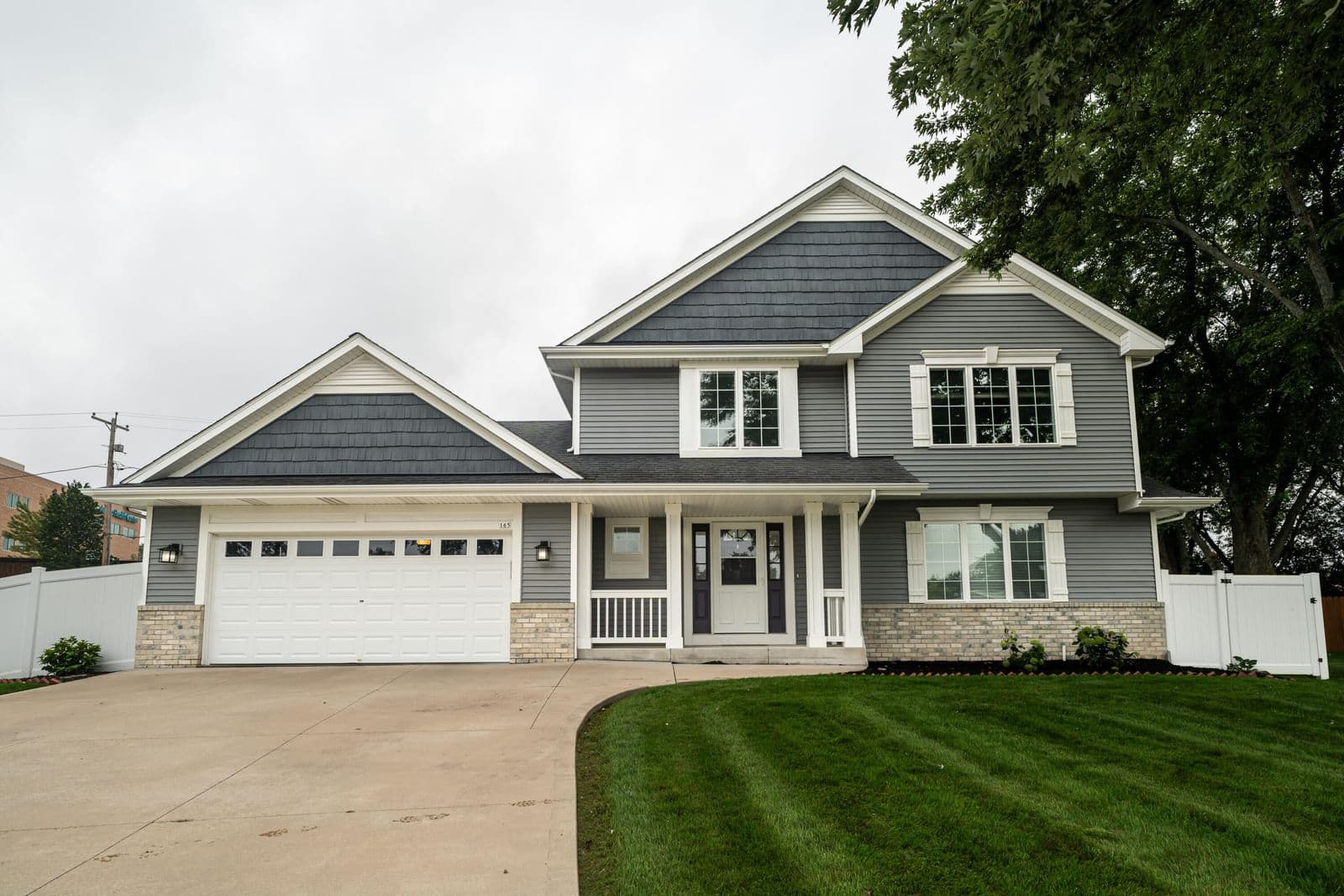 165 Golden, Oak Creek, WI