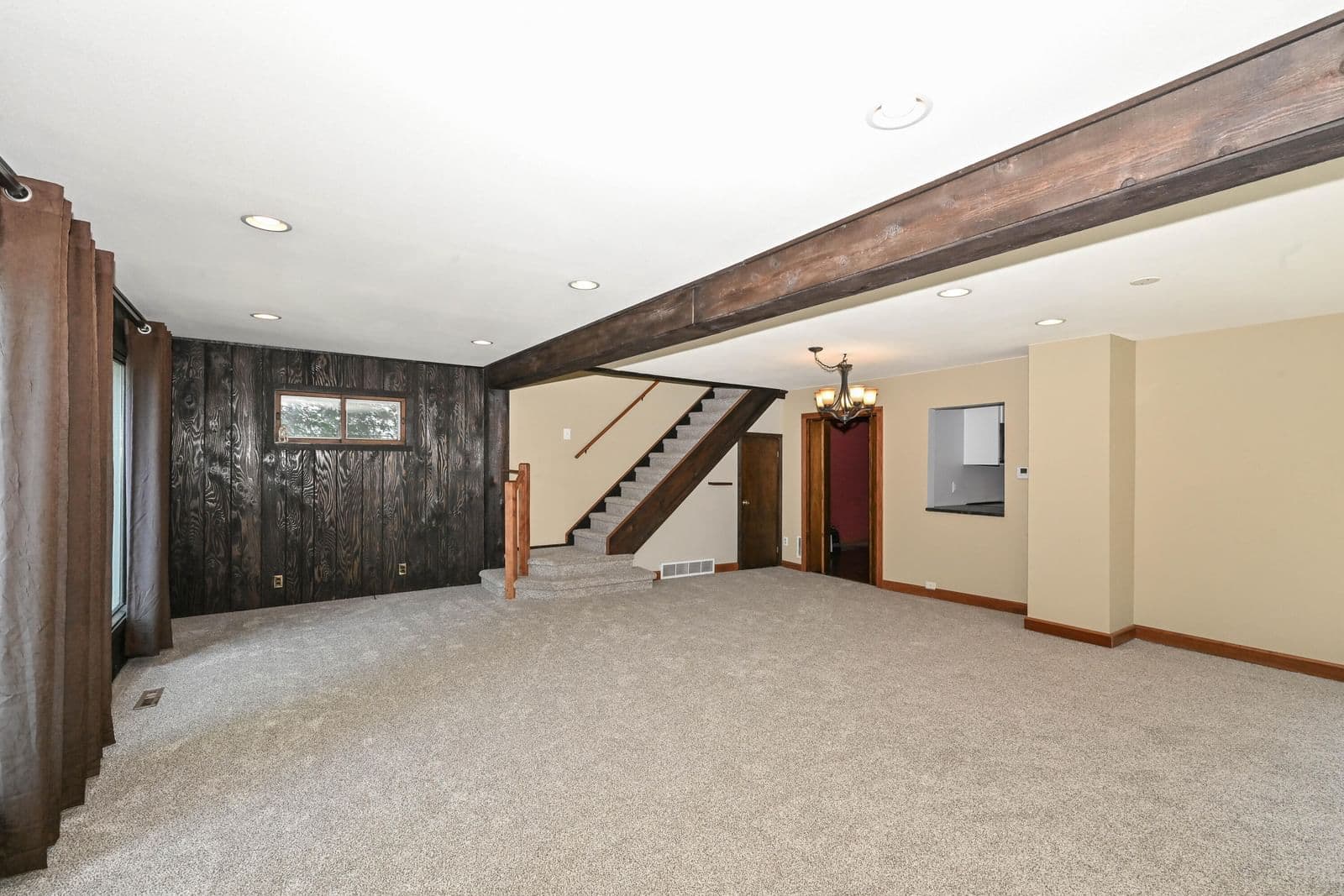 Photo 4 of 12659 East Shoreland
