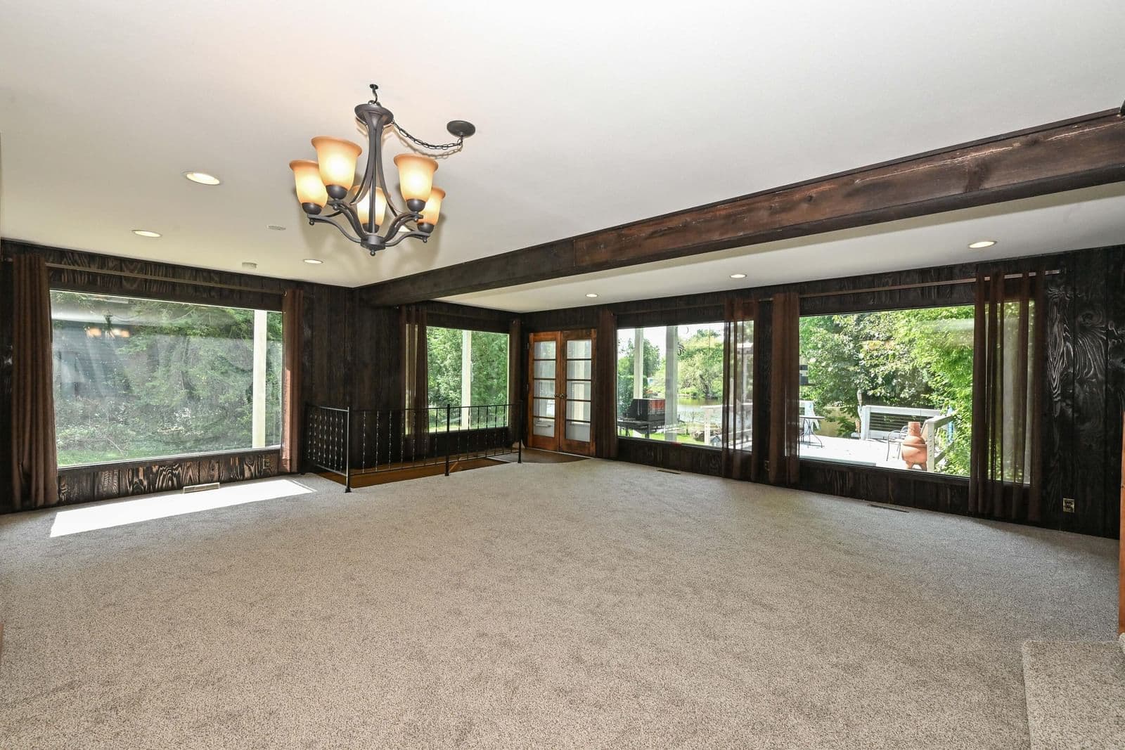 12659 East Shoreland