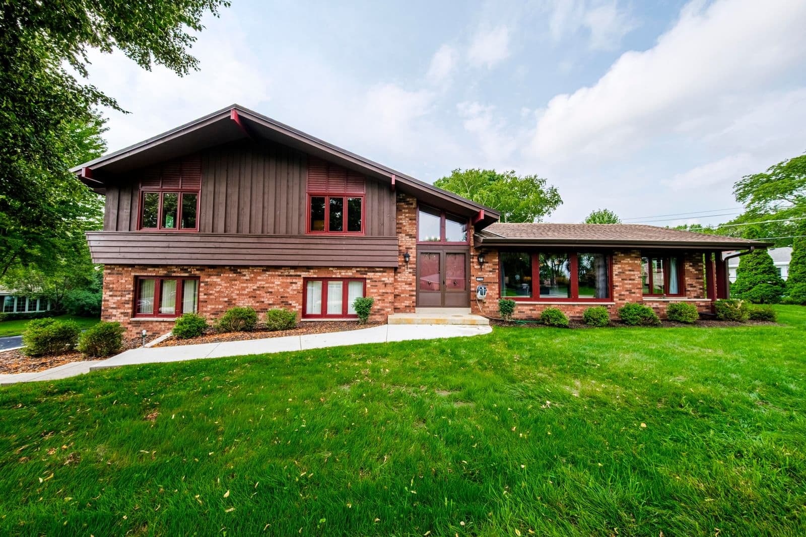 17765 Alta Louise