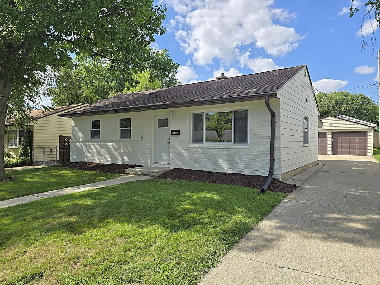 6538 Euclid