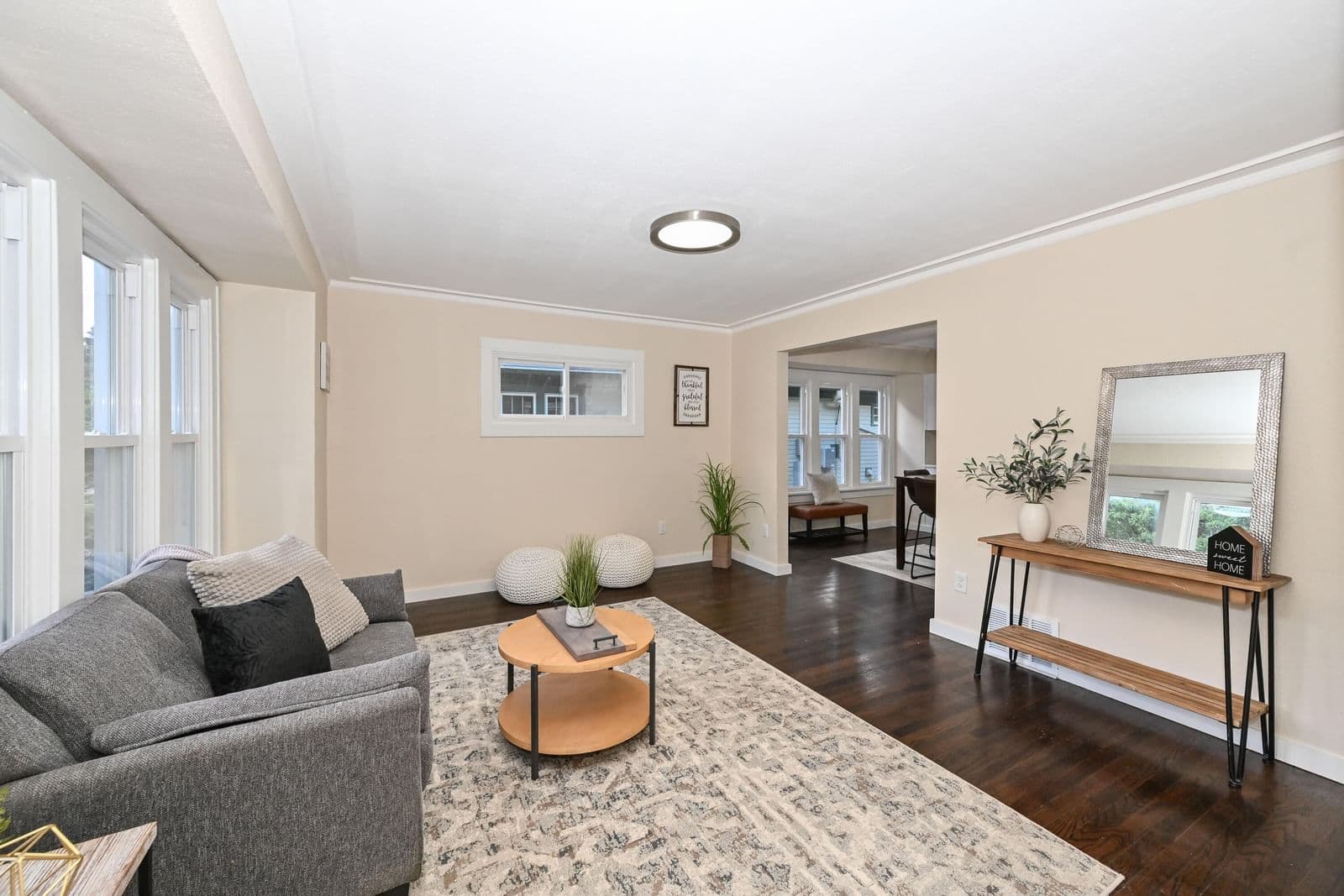 Photo 5 of 7939 Hillcrest