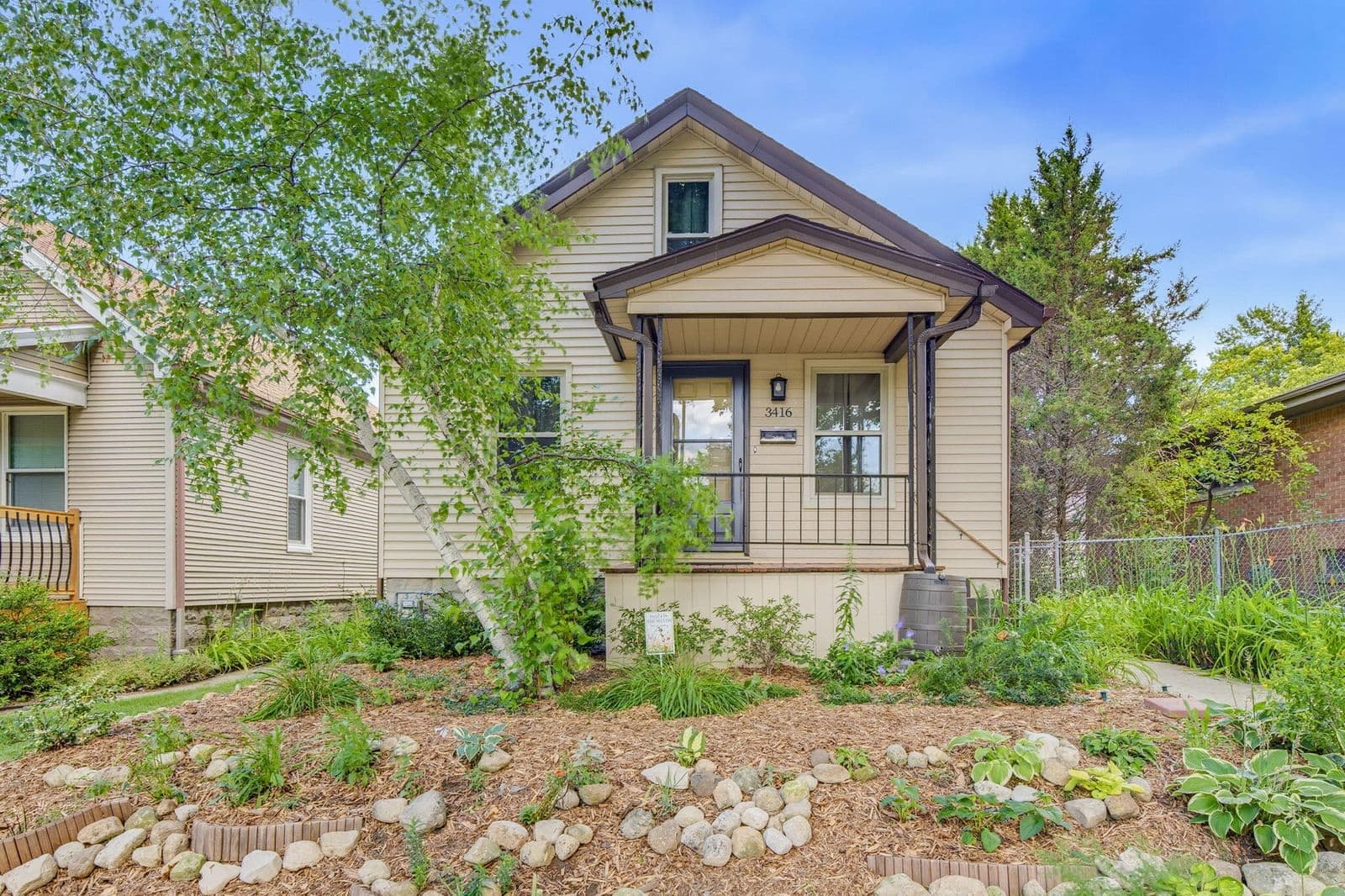 3416 Quincy