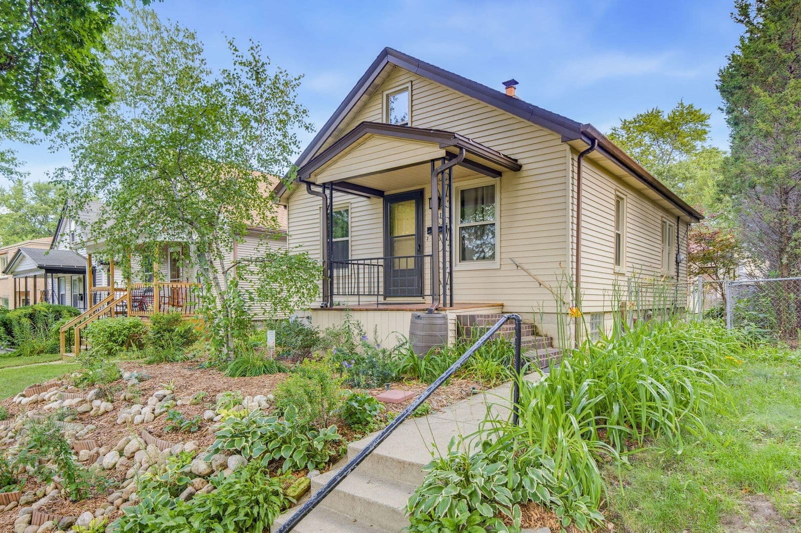 3416 Quincy, Milwaukee, WI
