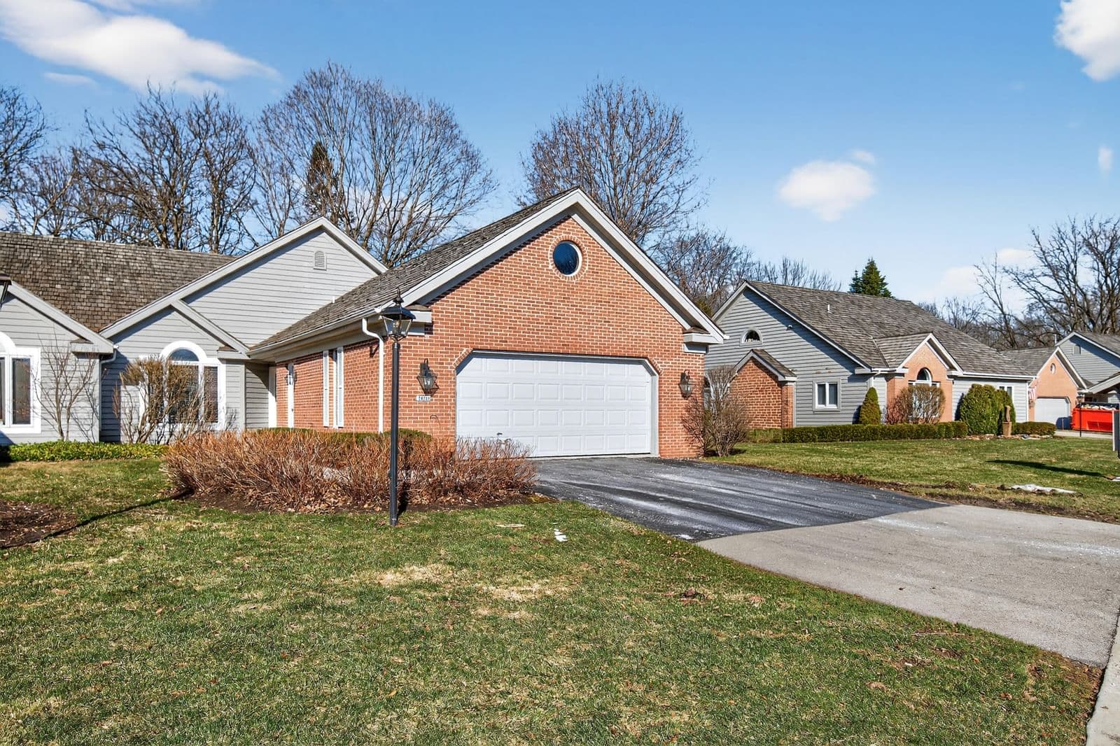 2415 Walnut Grove, Brookfield, WI