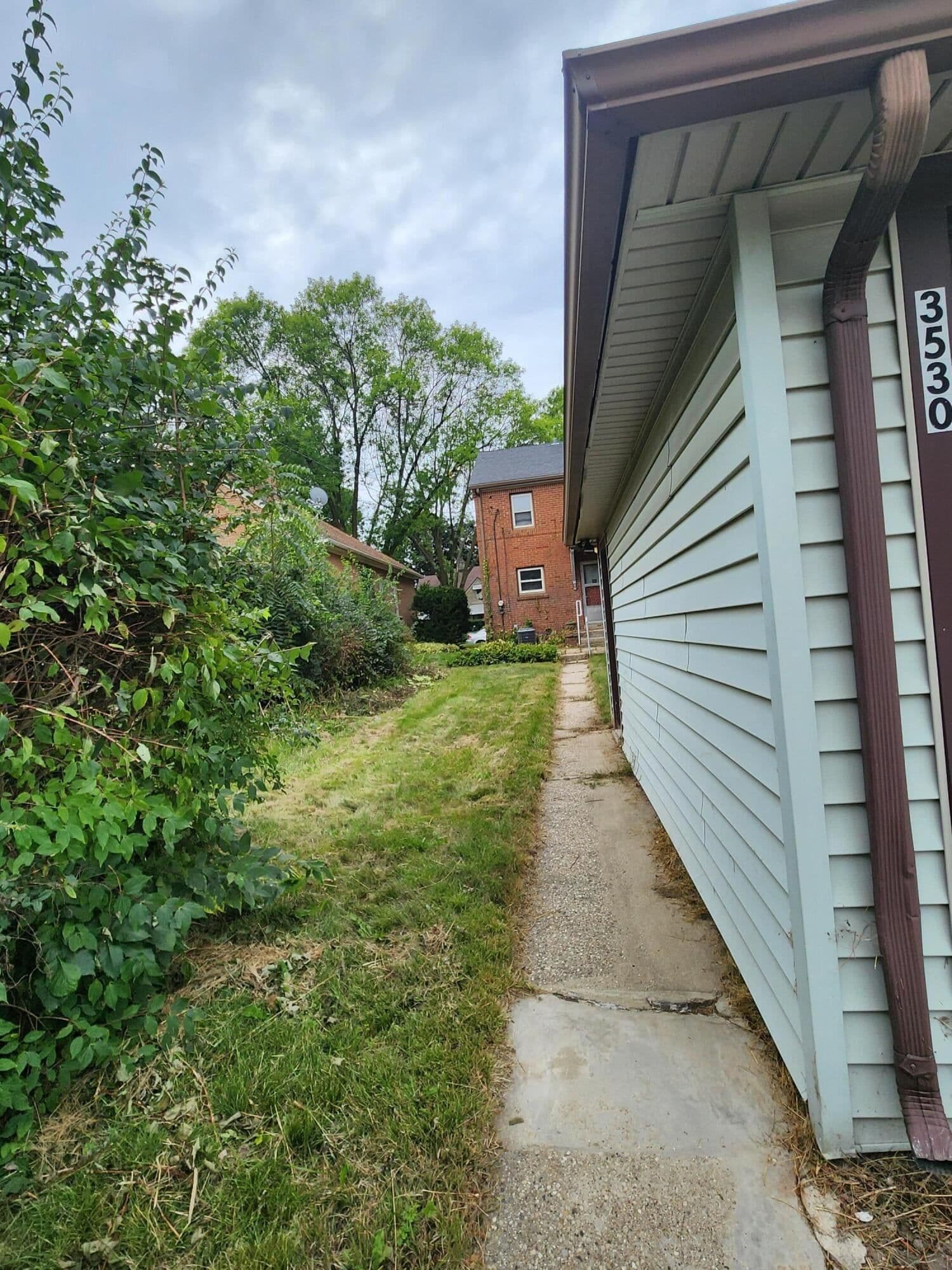 Photo 4 of 3530 55th