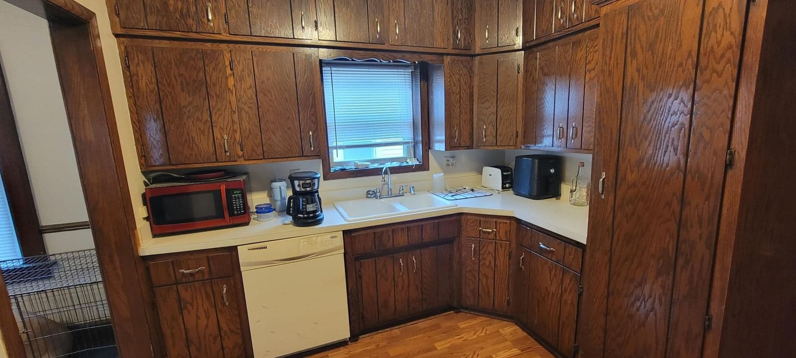 Photo 5 of 2327 Meachem