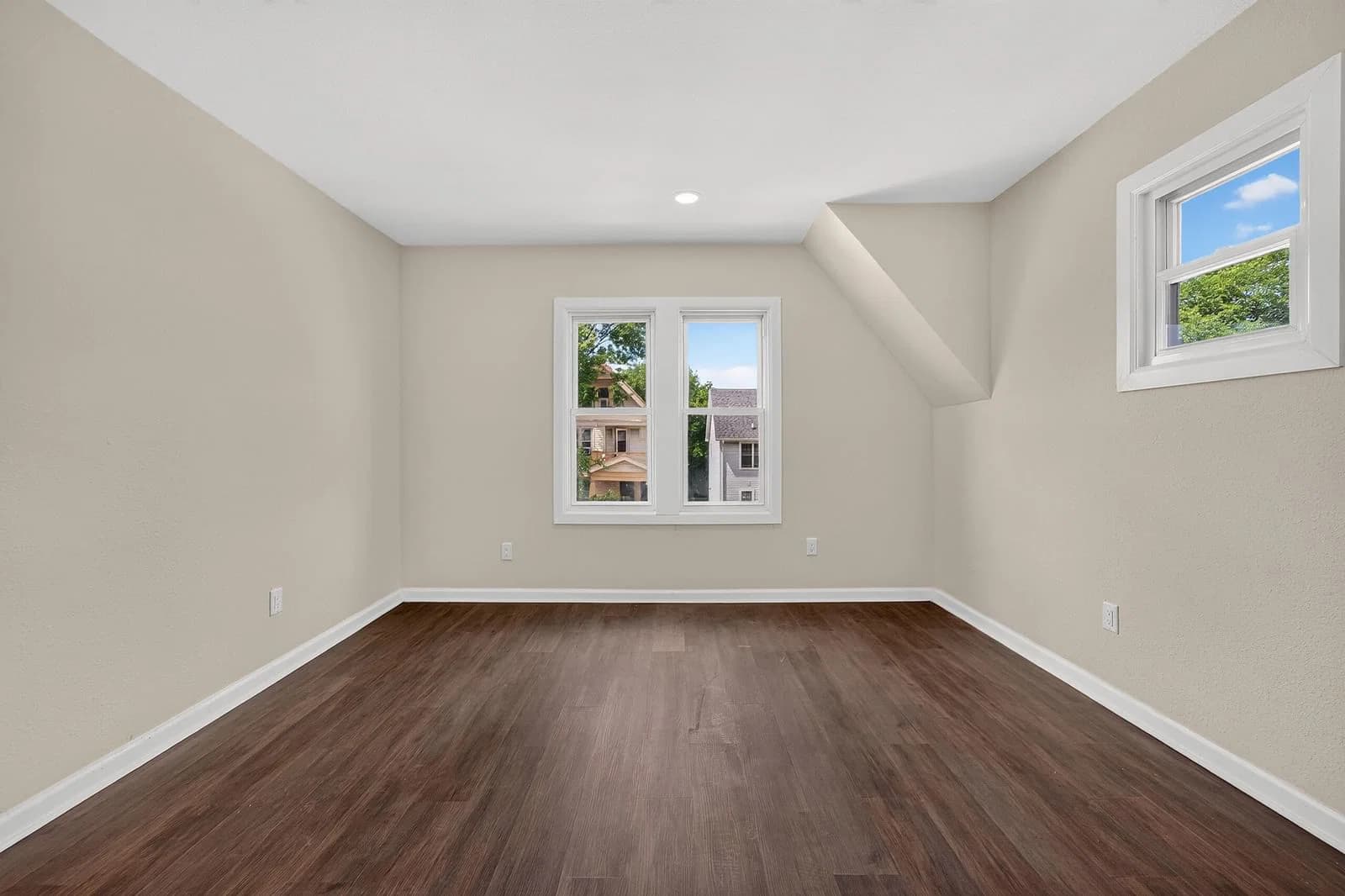 Photo 5 of 2420 35th