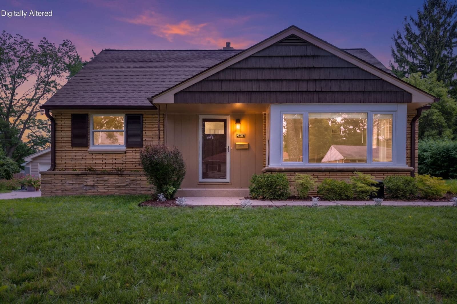 2916 104th, West Allis, WI
