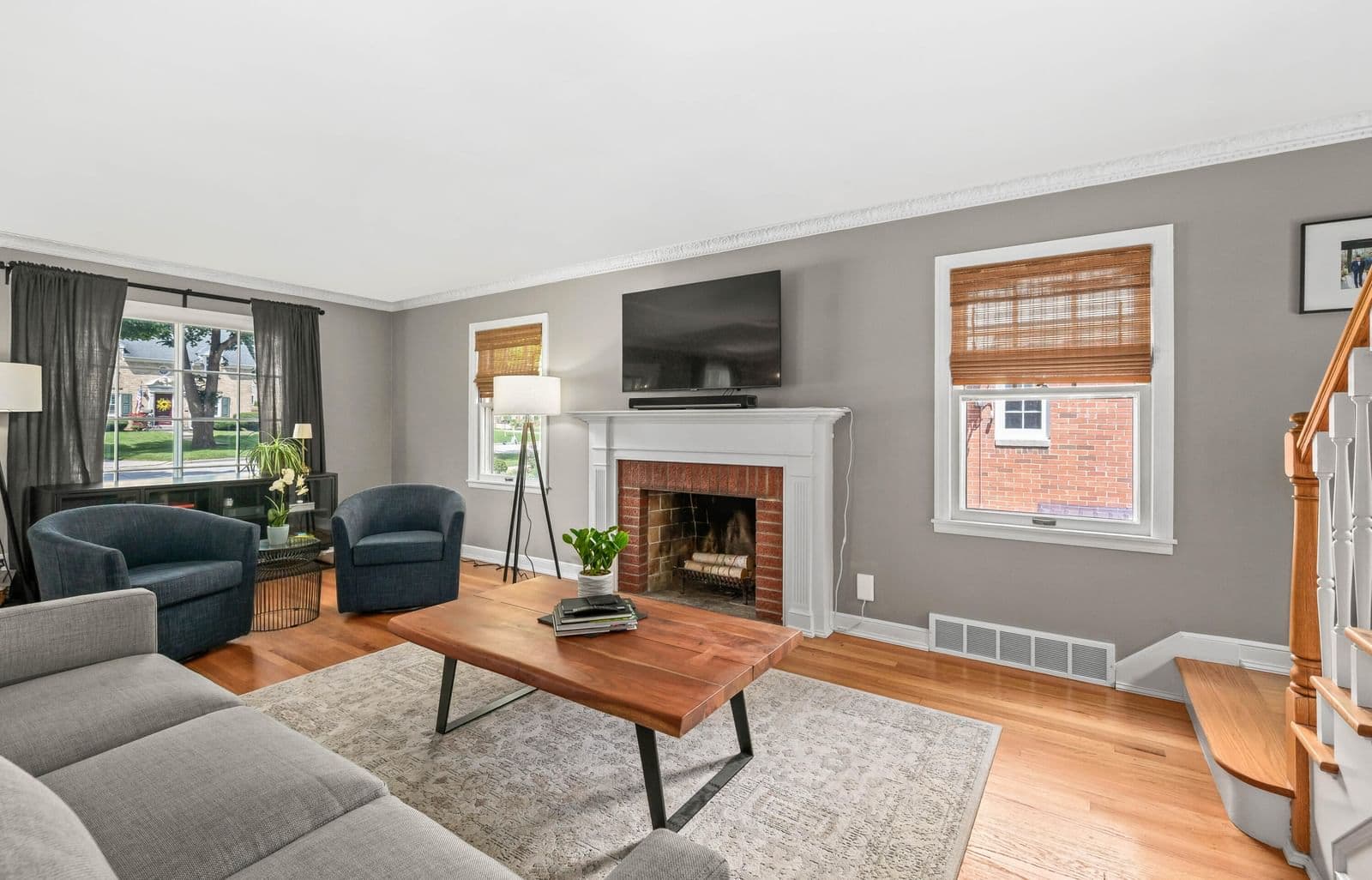 Photo 5 of 2516 83rd