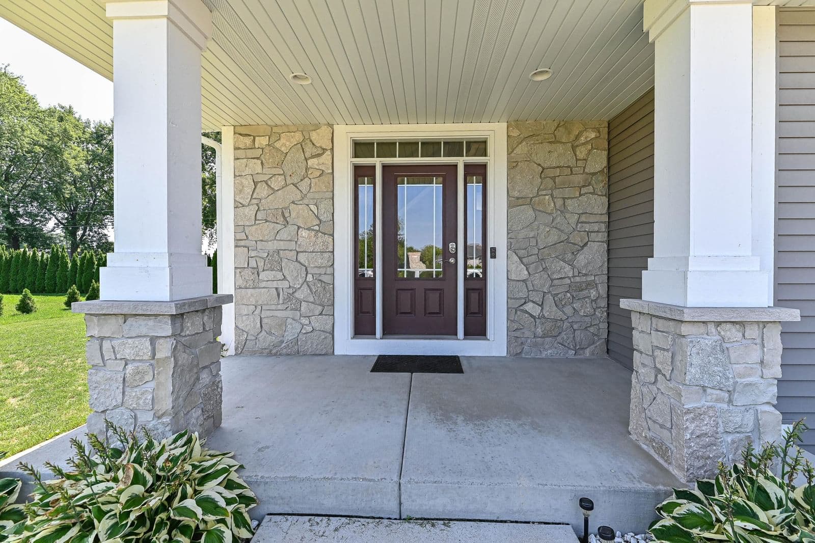 1515 Maple View