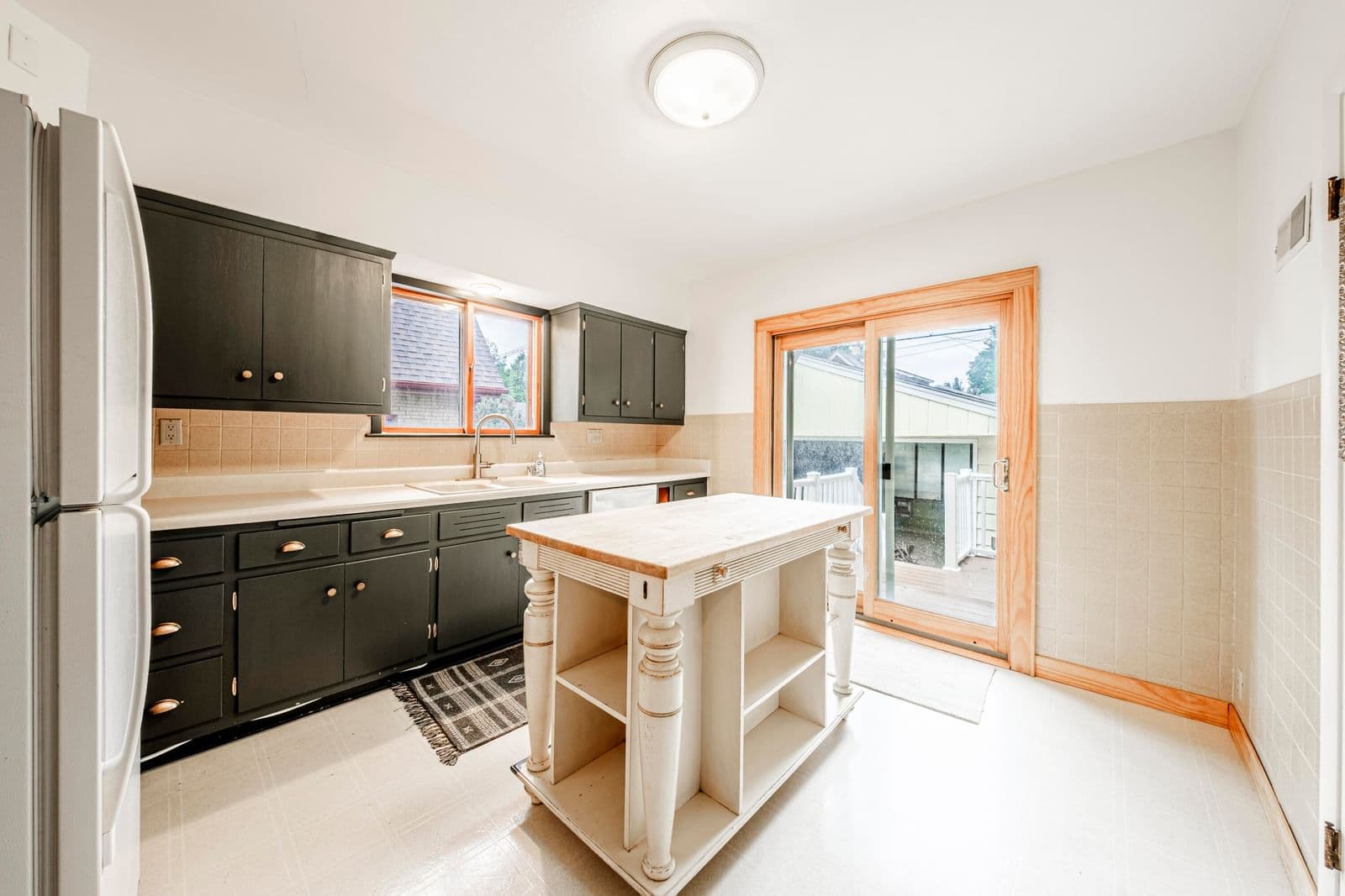 2555 72nd, Wauwatosa, WI