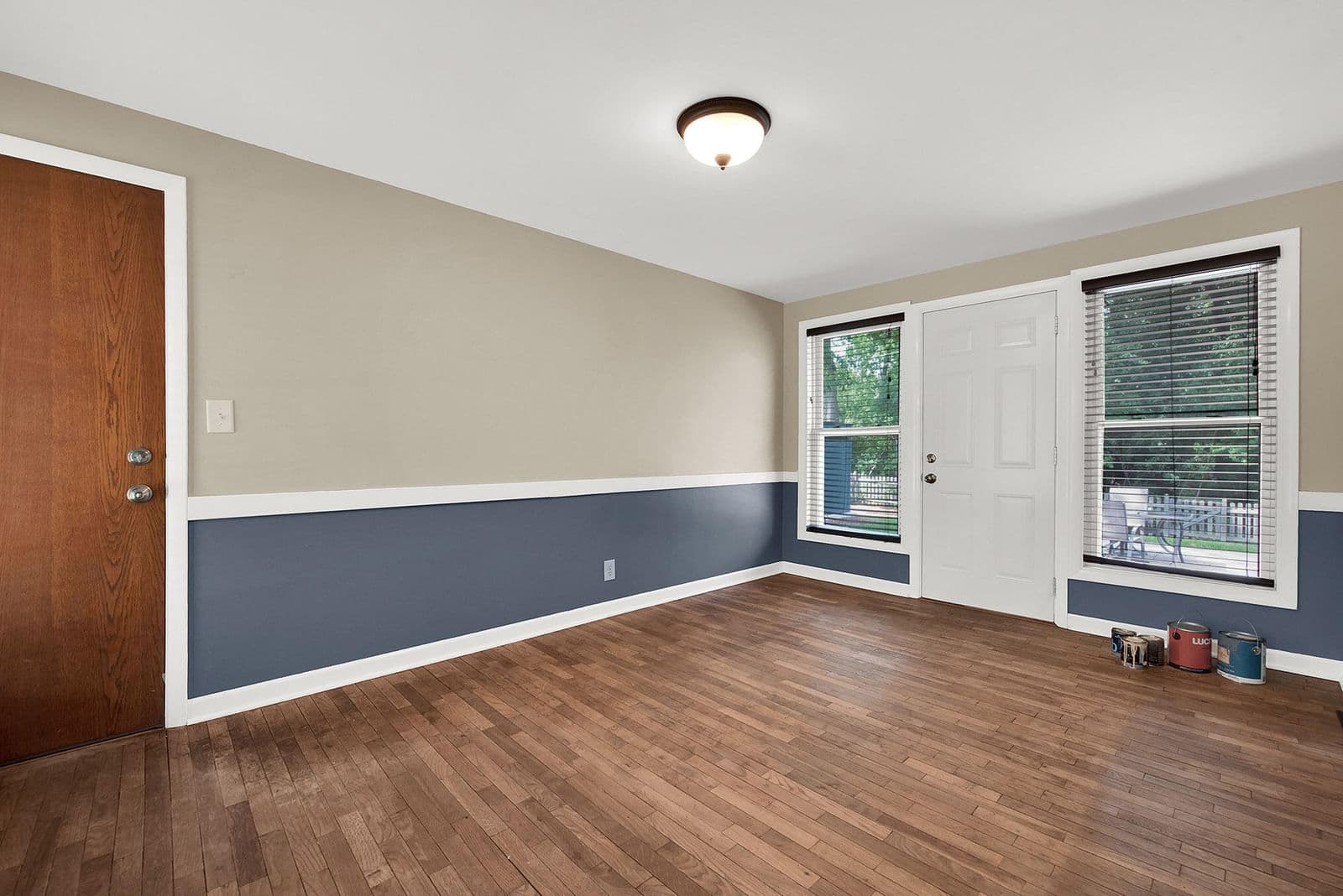 Photo 5 of 228 Brentwood