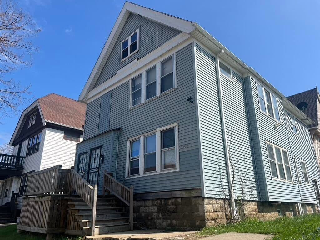 2481 Locust