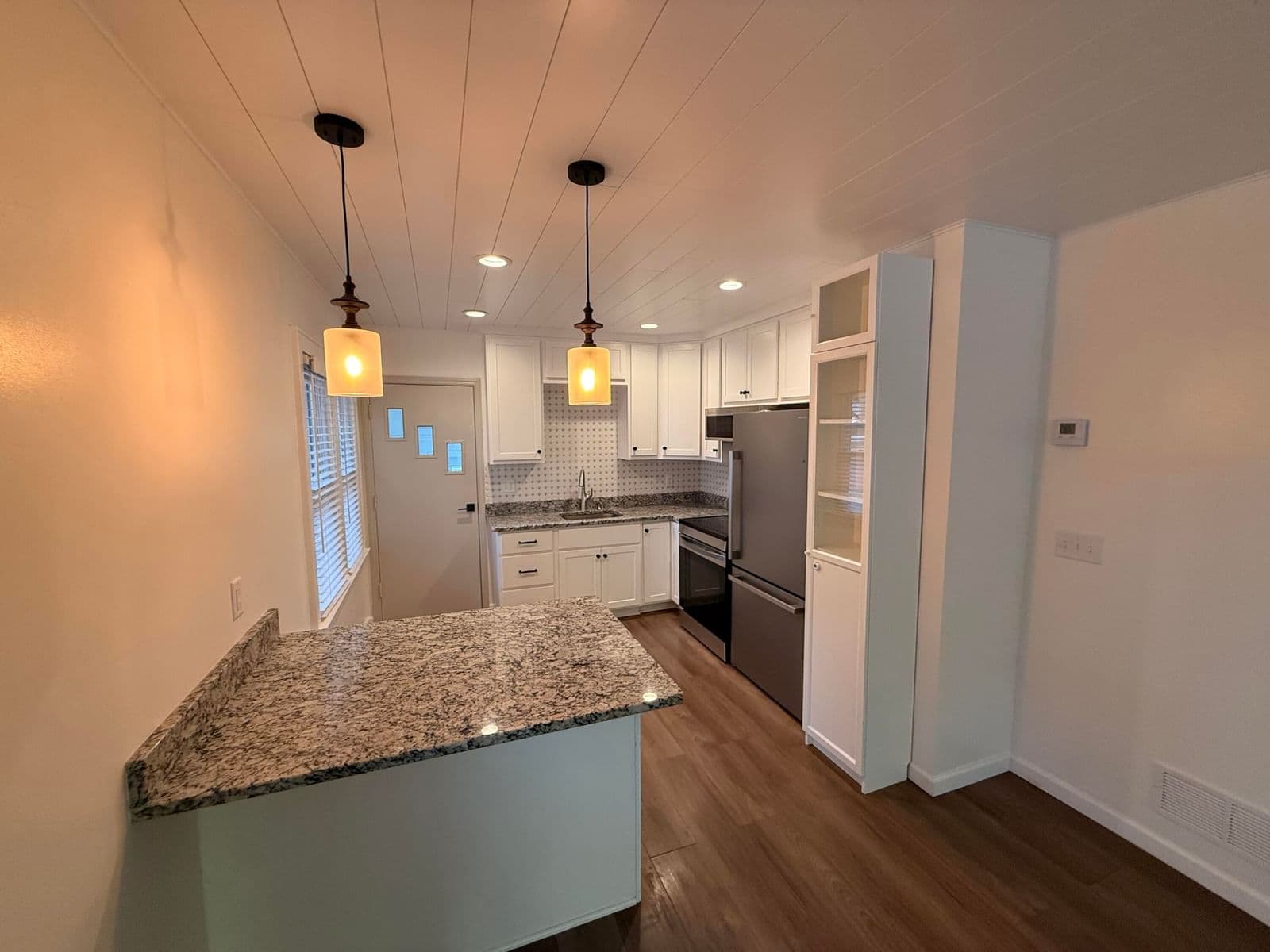 423 68th, Milwaukee, WI