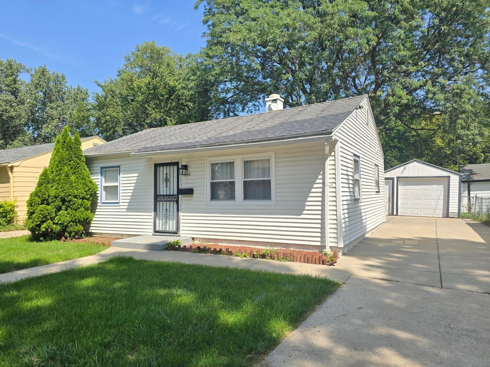 4608 45th, Milwaukee, WI