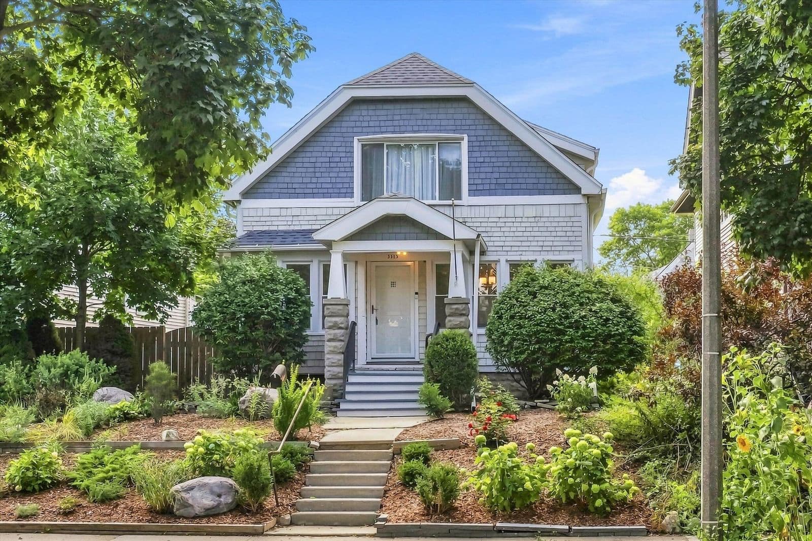 3313 Bremen, Milwaukee, WI