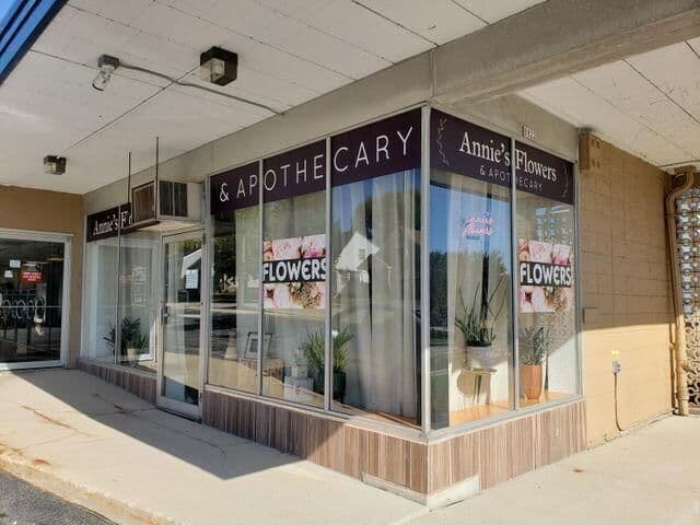 8822 Lincoln, West Allis, WI