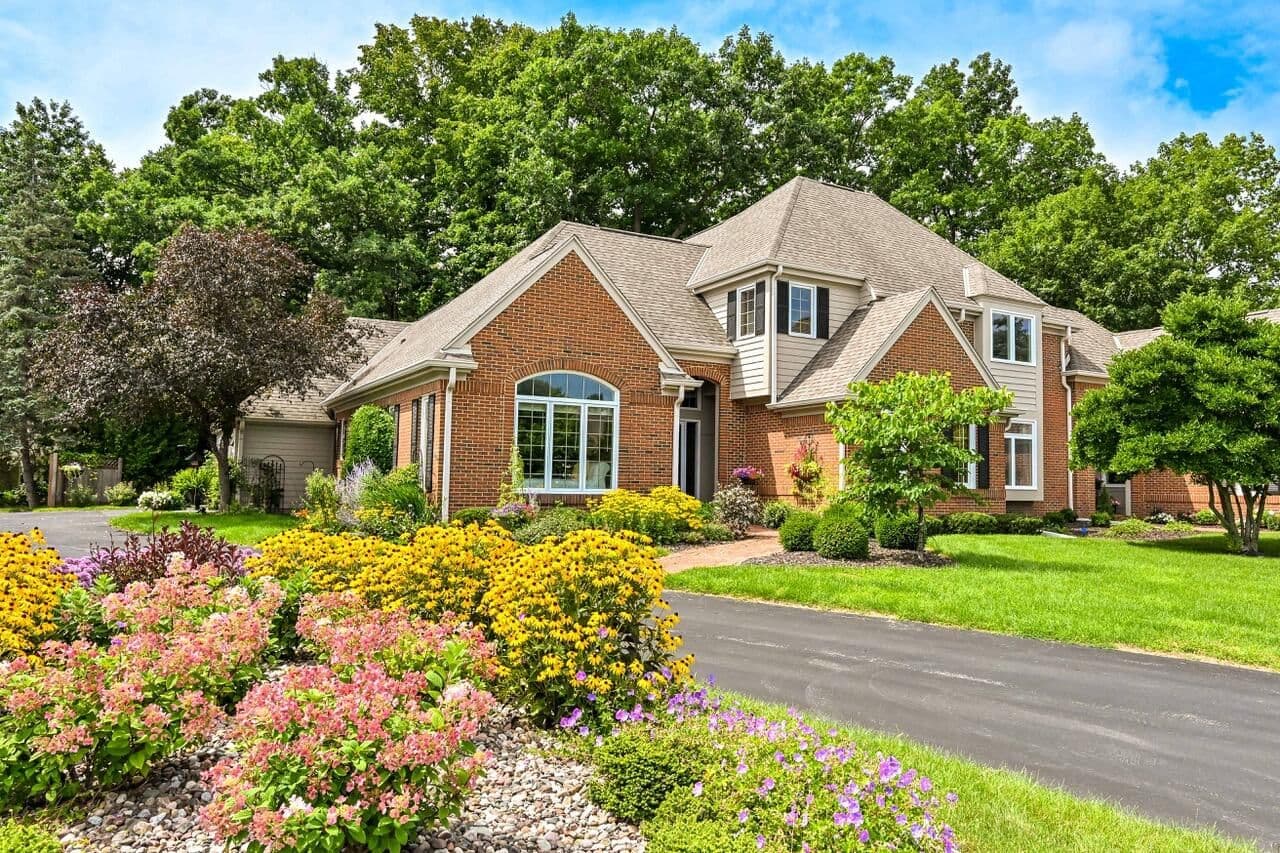 2835 Golf, Mequon, WI
