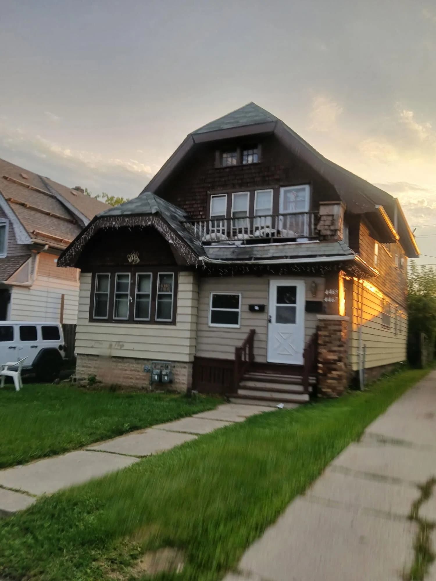 4467 30th, Milwaukee, WI