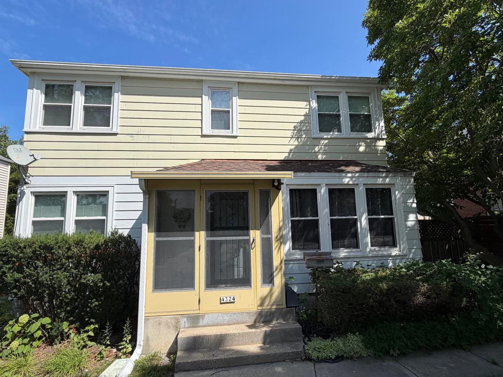 4324 15th, Milwaukee, AZ