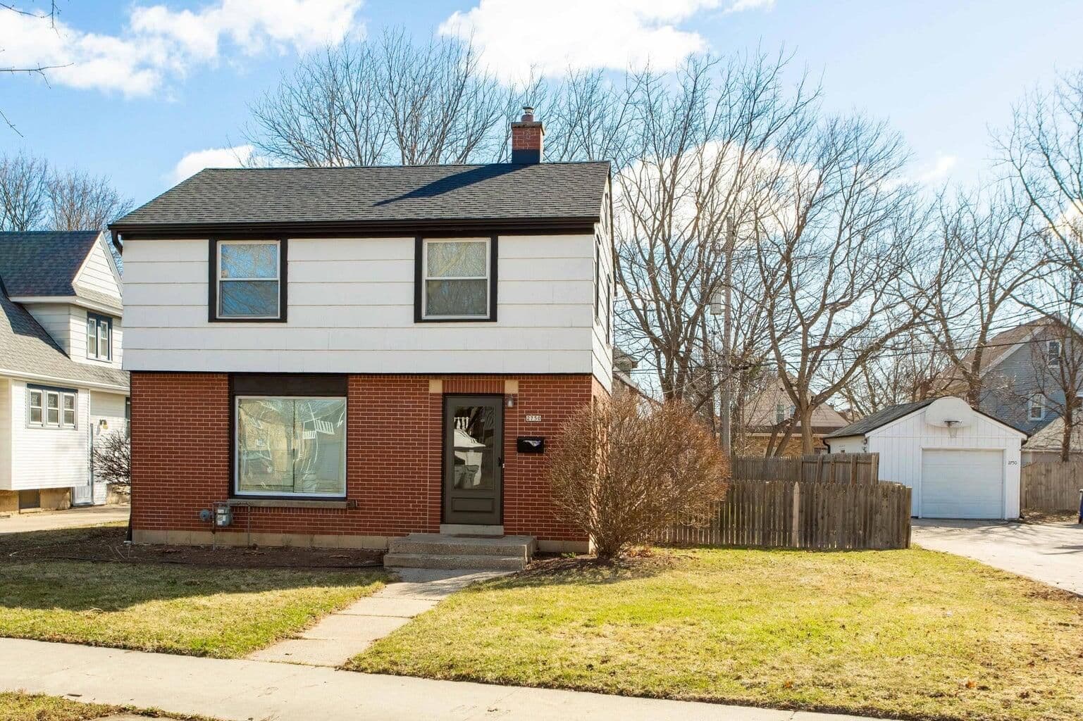 2750 61st, Milwaukee, WI