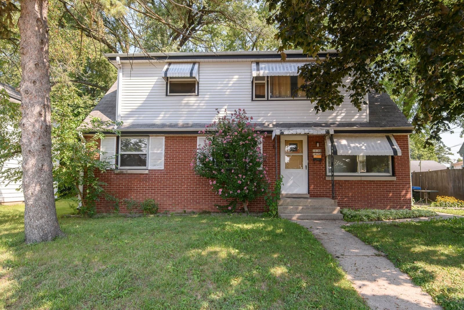 10138 Montana, West Allis, WI