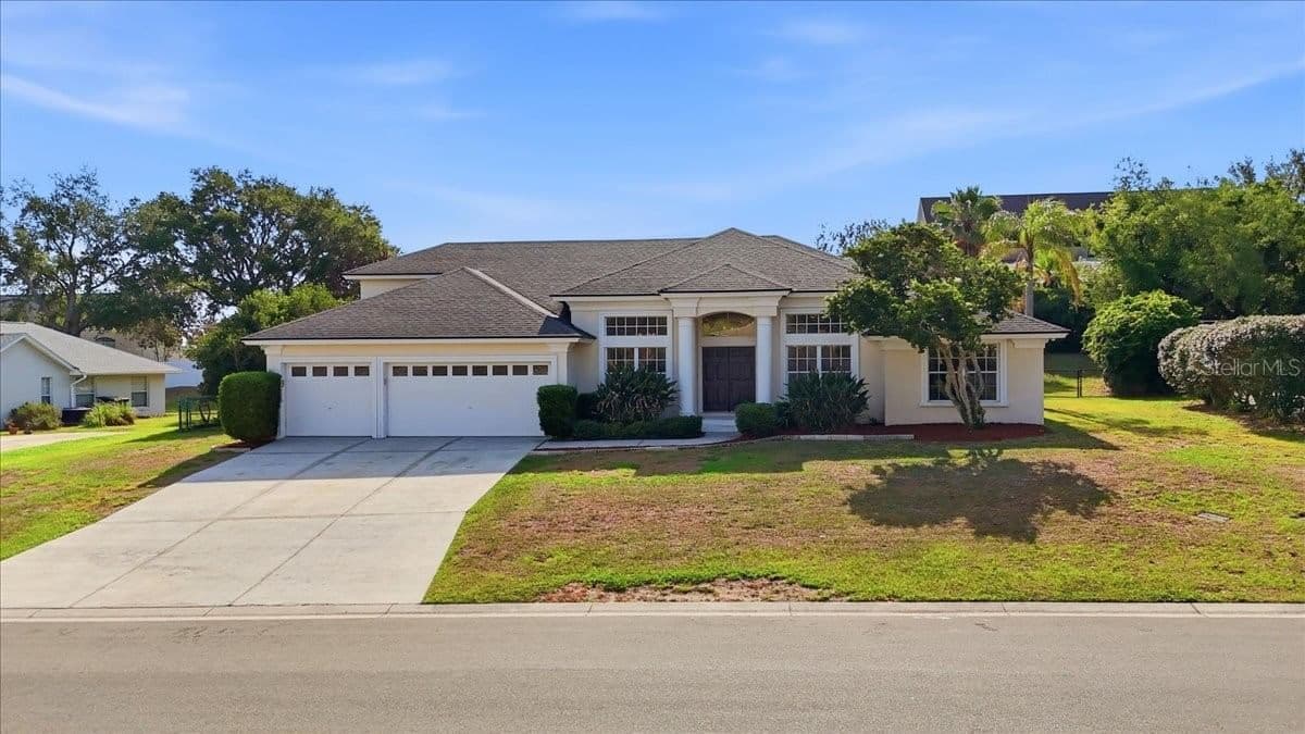 5628 WOODWIND HILLS