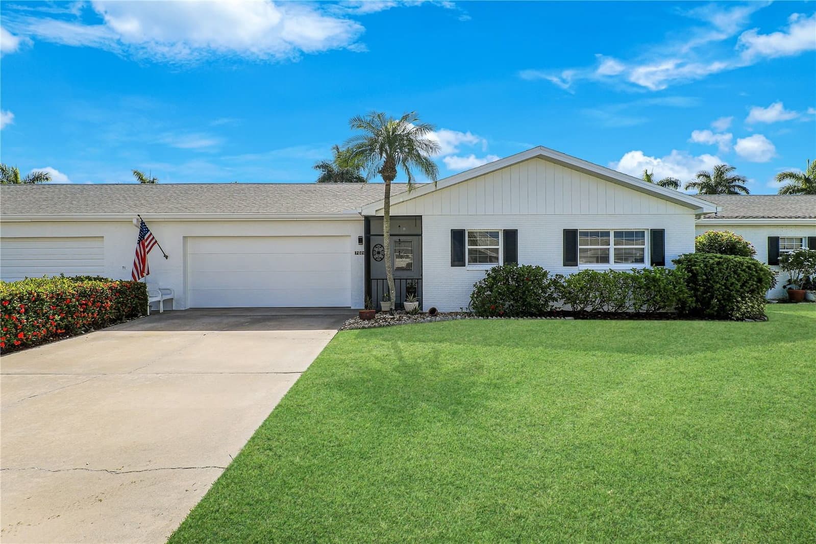 7079 CEDARHURST