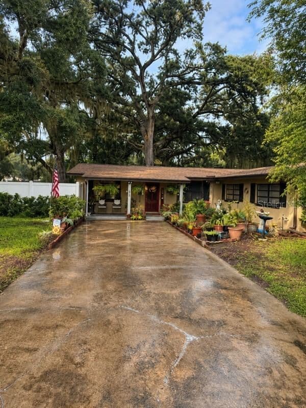 5423 ASHMEADE