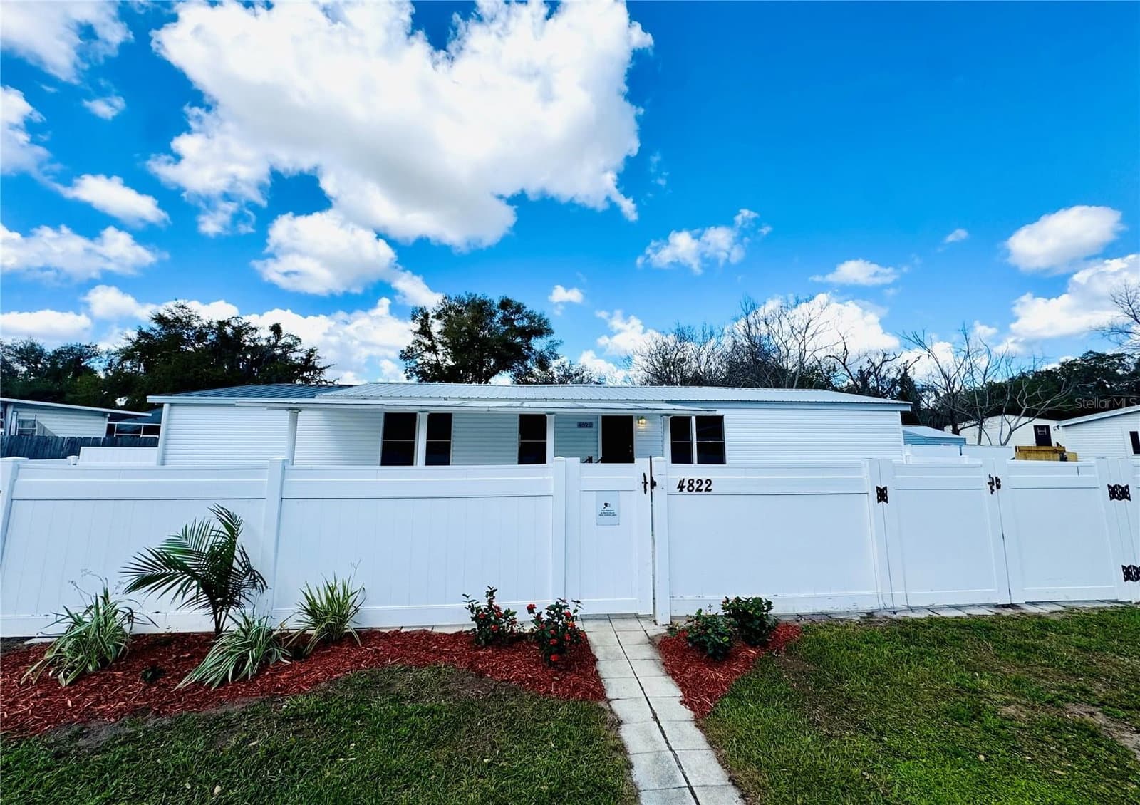 4822 ROLLING MEADOW