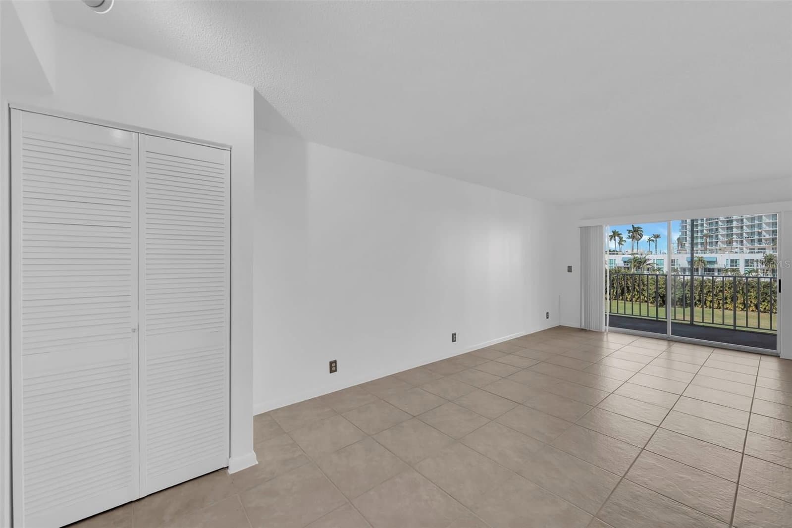 Photo 5 of 2875 PALM BEACH