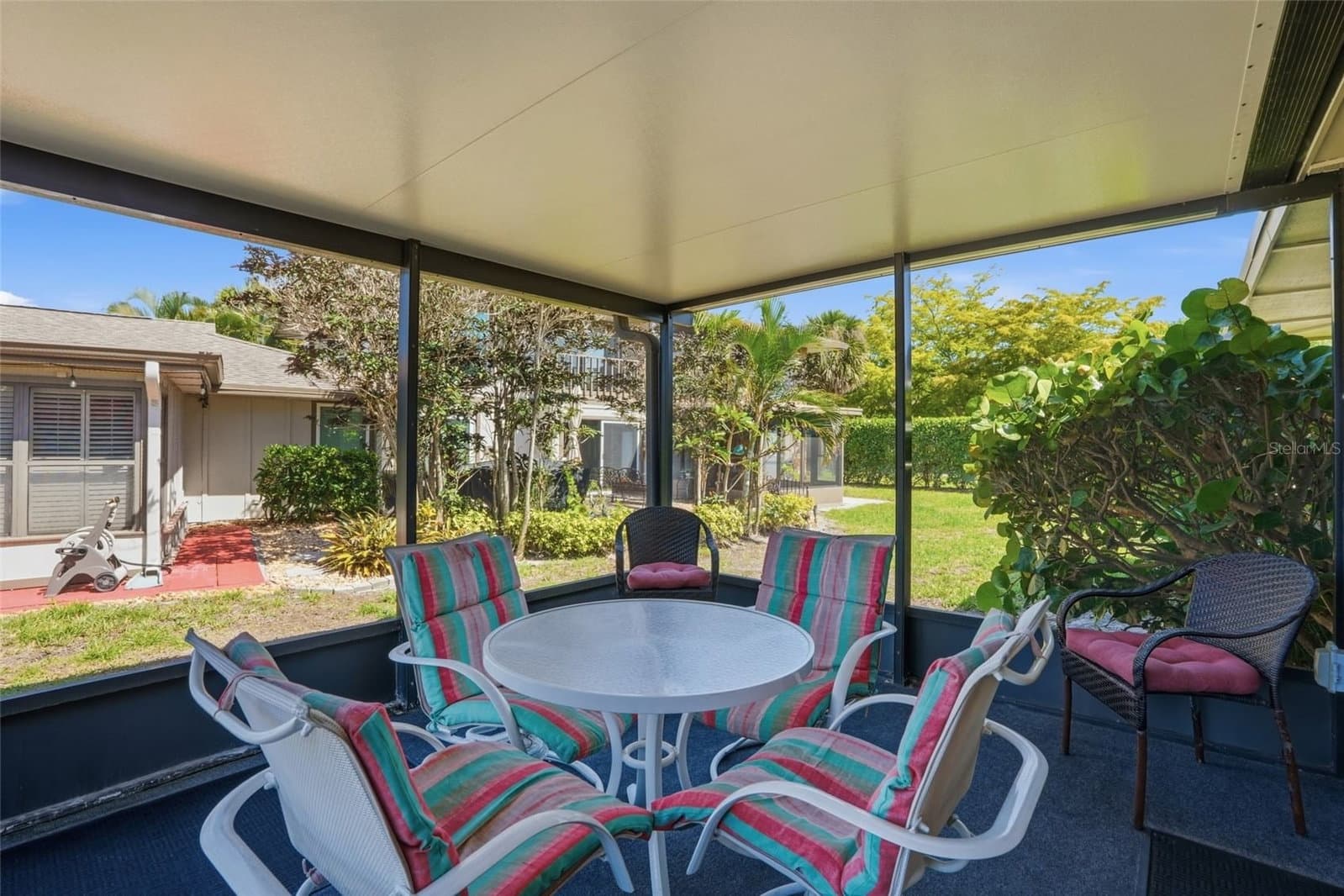 4289 ISLAND