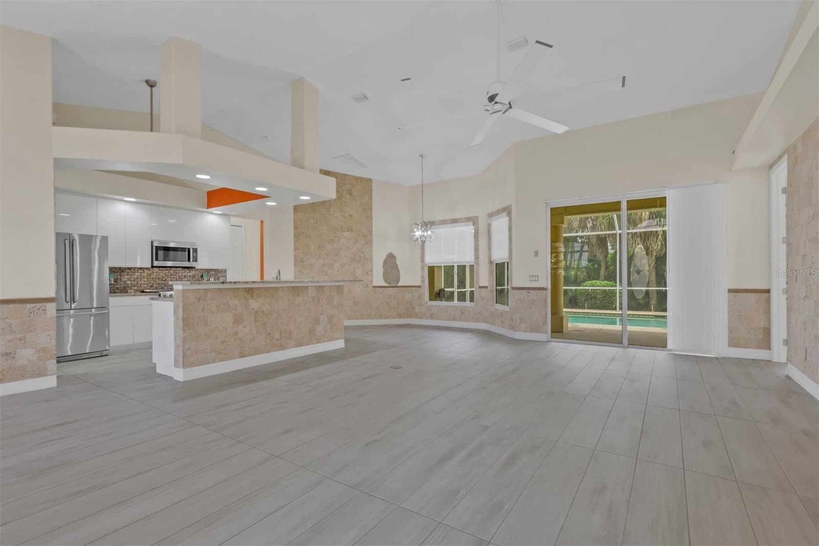 Photo 5 of 8596 SOUTHWIND BAY