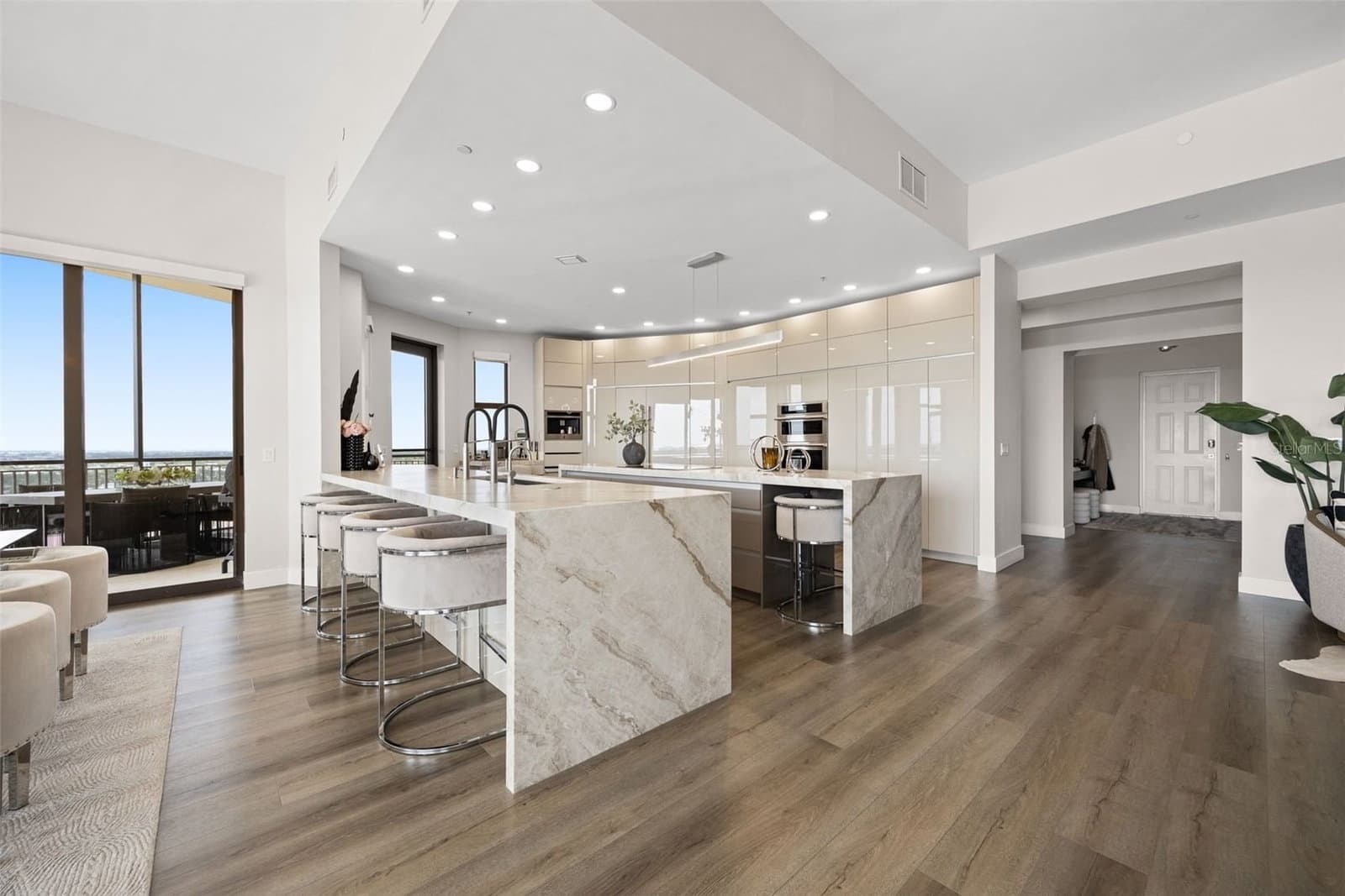 14300 RIVA DEL LAGO, Fort Myers, FL