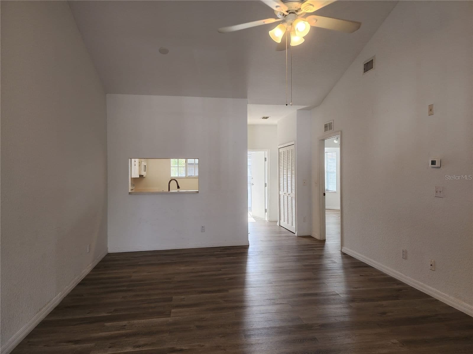 Photo 4 of 8416 BERNWOOD COVE