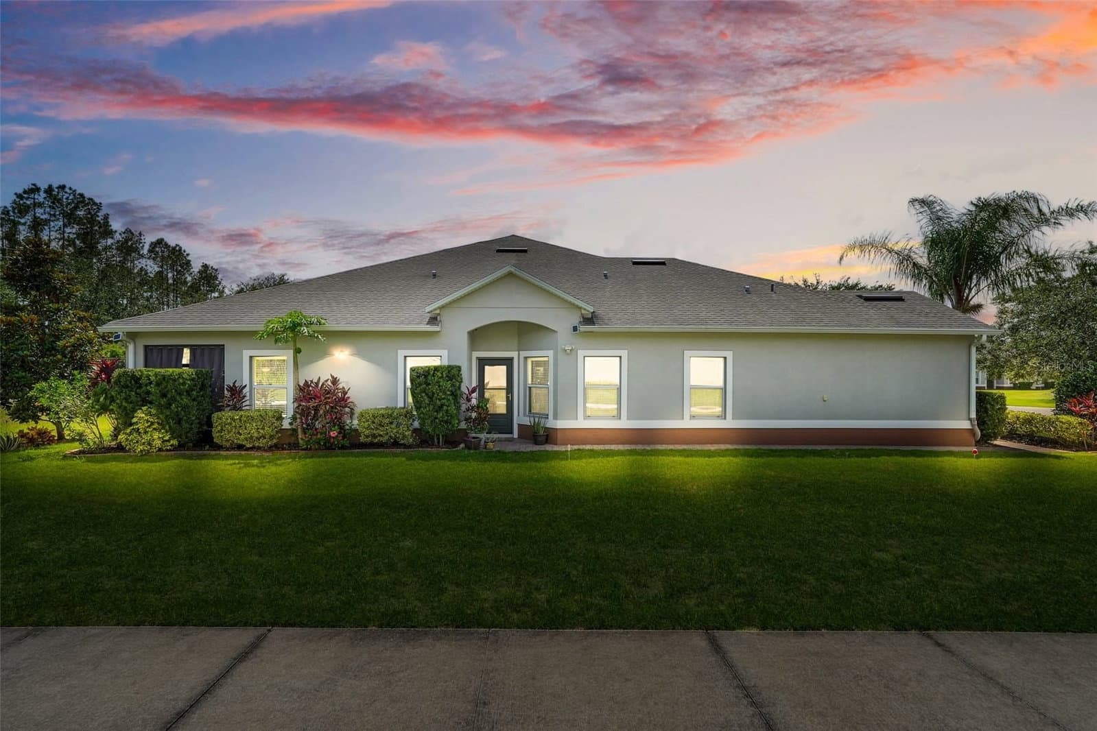 3550 FAIRWATERS