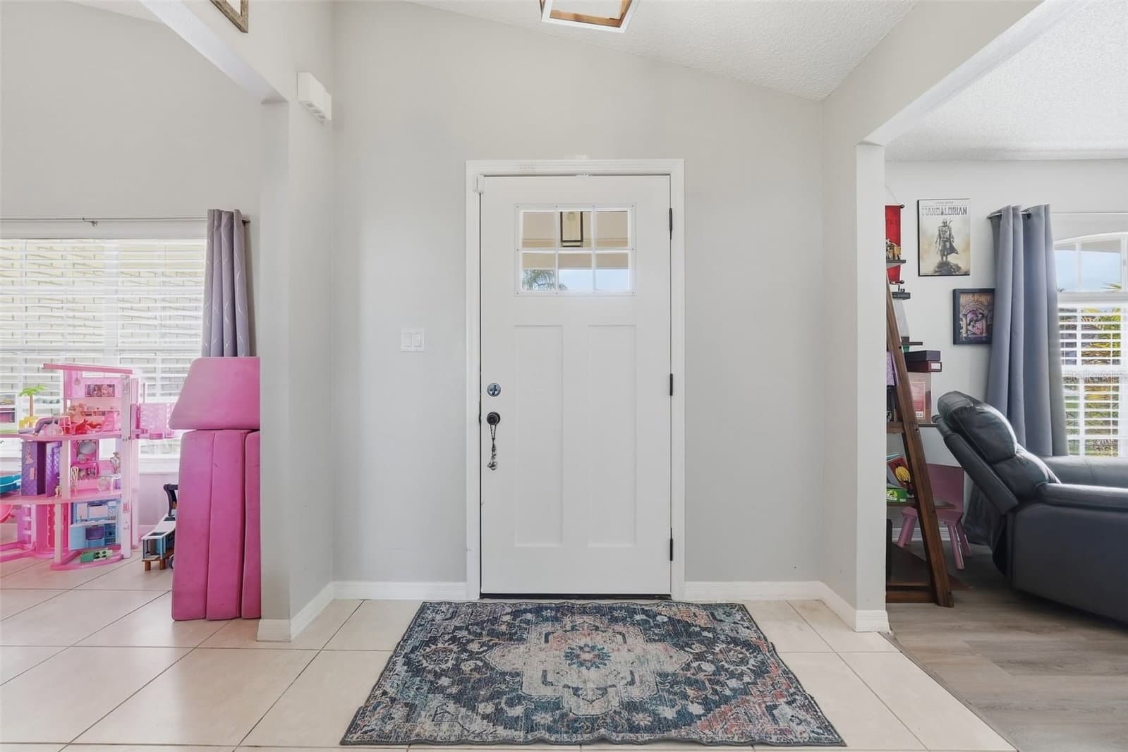 Photo 4 of 14715 GREATER PINES