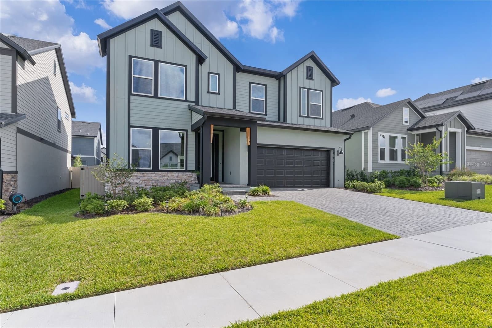 16983 CEDAR VALLEY