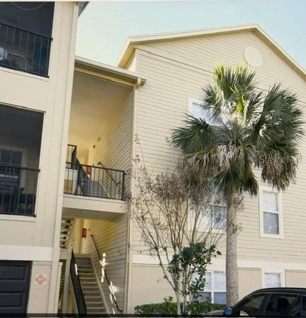 404 SUMMIT RIDGE