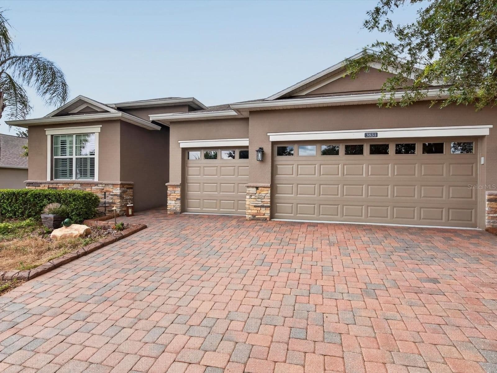 3831 SANIBEL