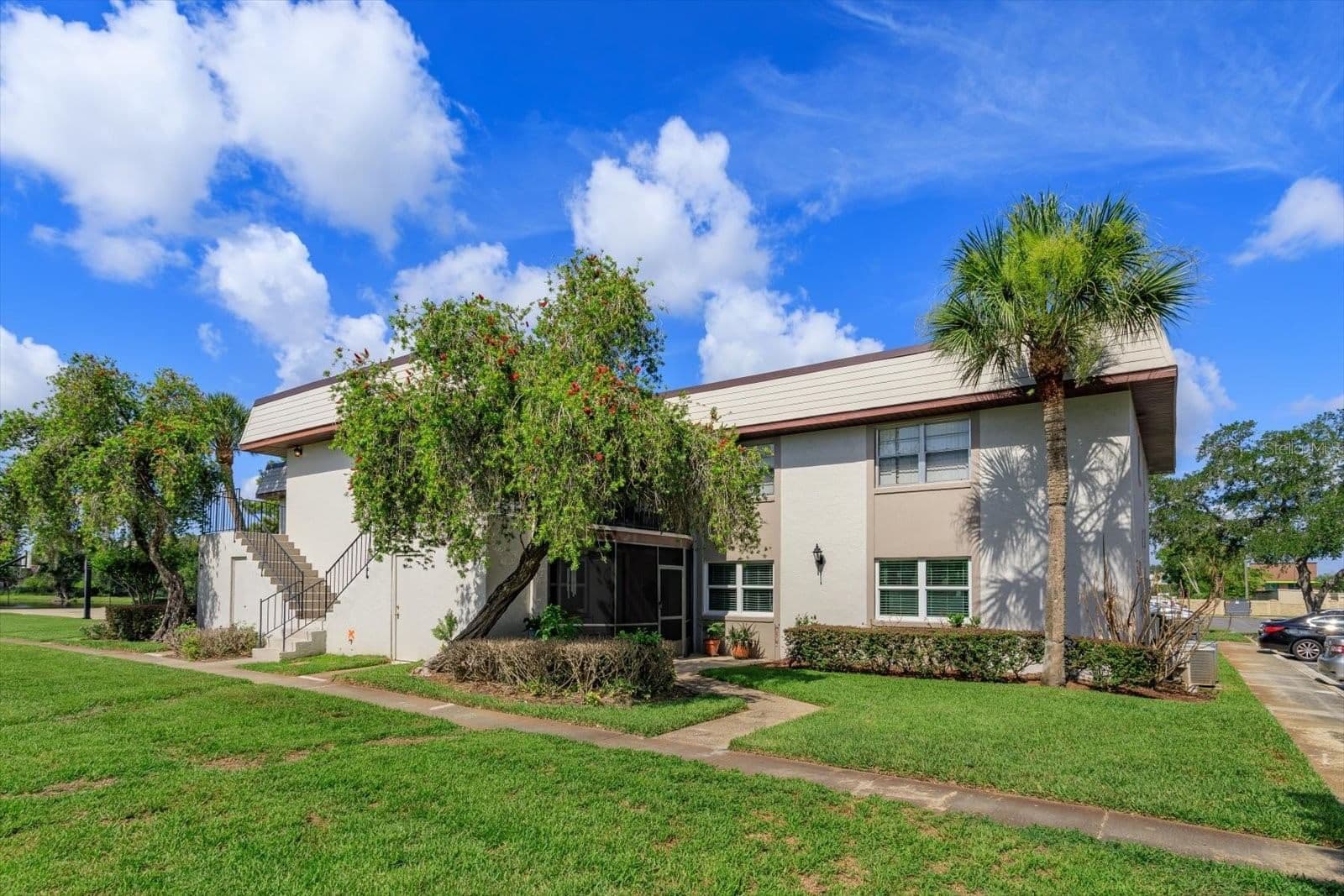 27 WINDTREE, Winter Garden, FL