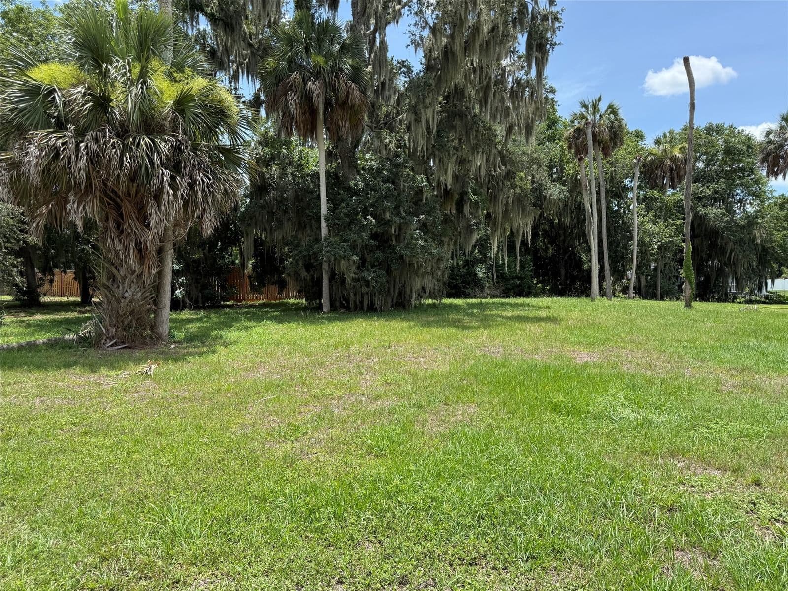 0 LAKE PIERCE