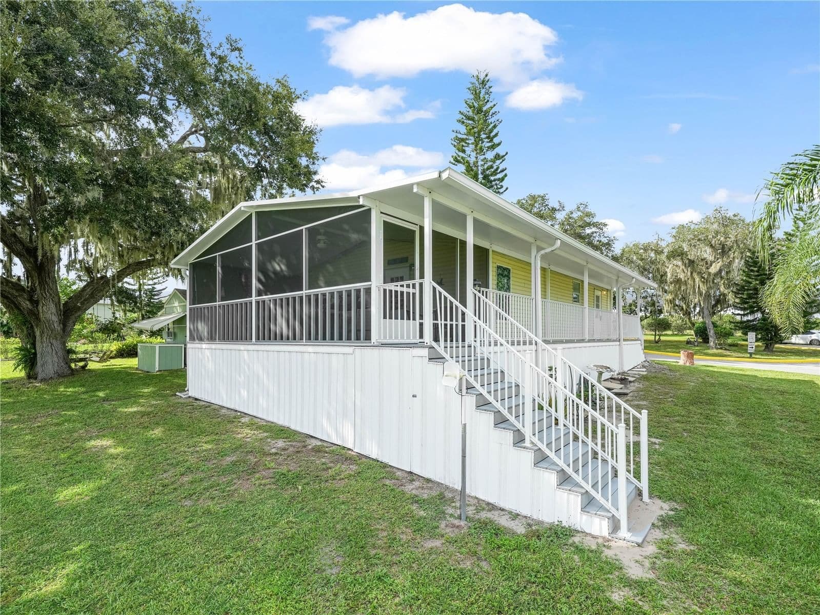15 PINK LADY, Lake Wales, FL