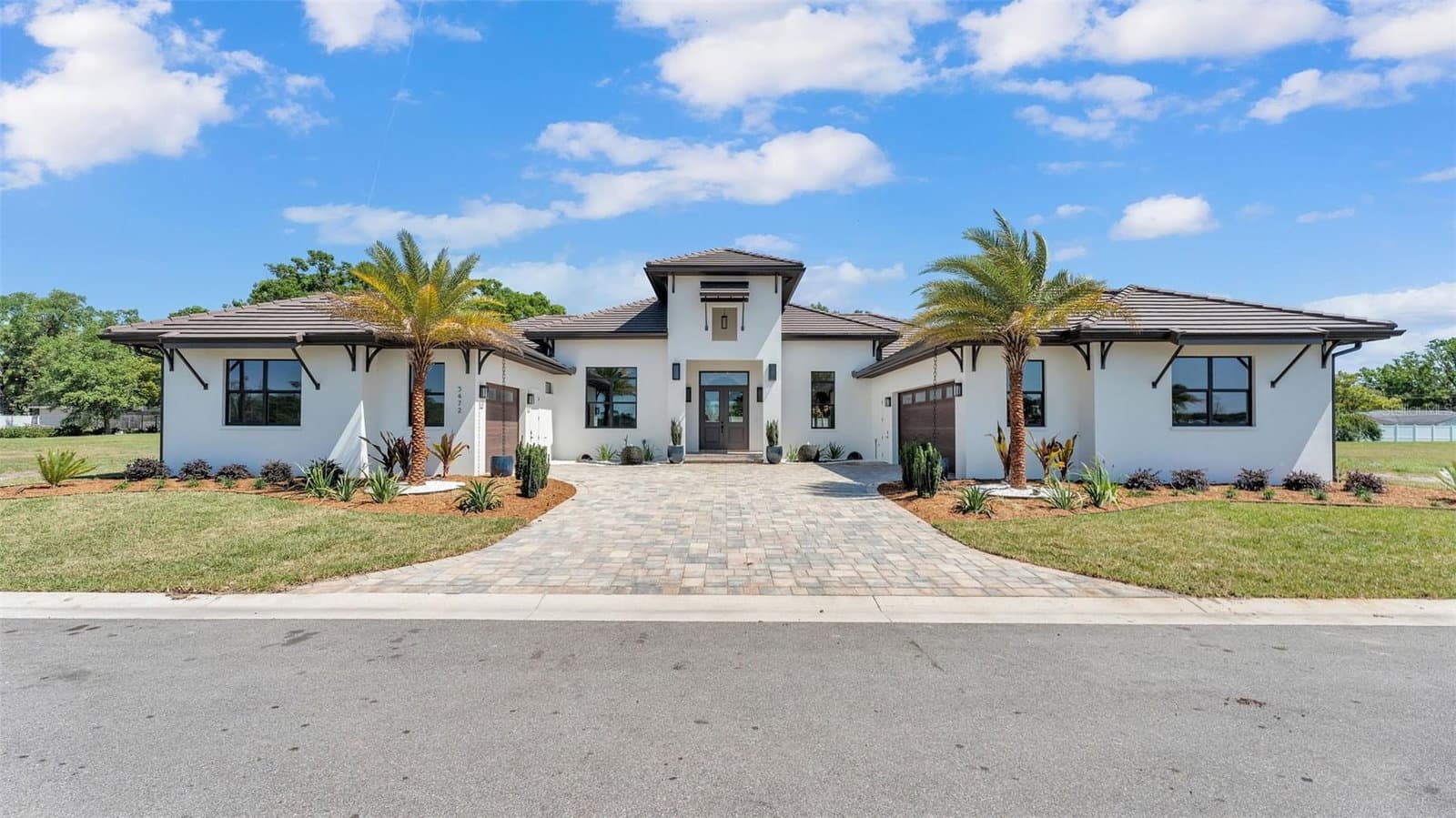 5472 SHOREVIEW