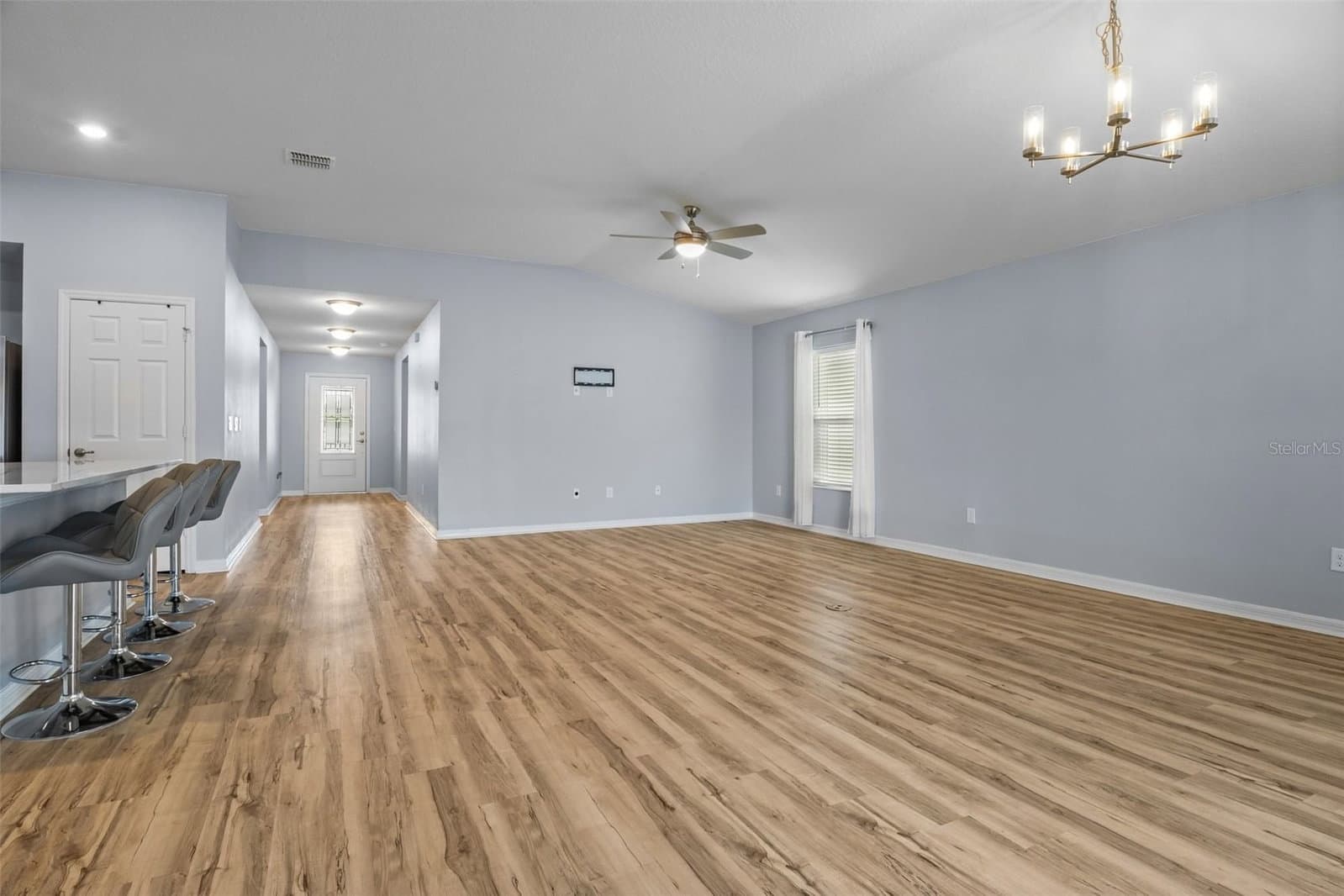 1591 MATTIE POINTE
