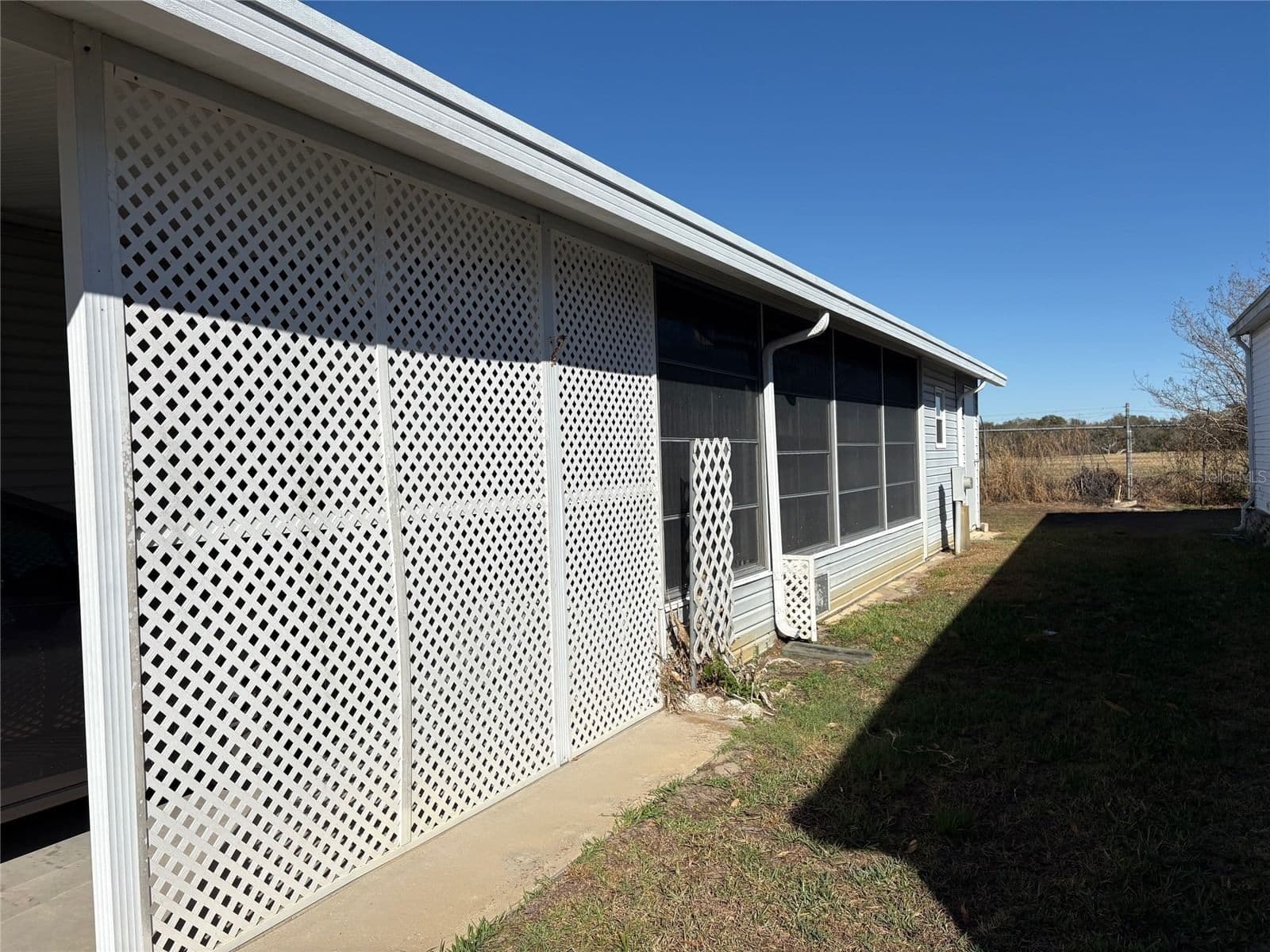 6133 GRAND OAKS