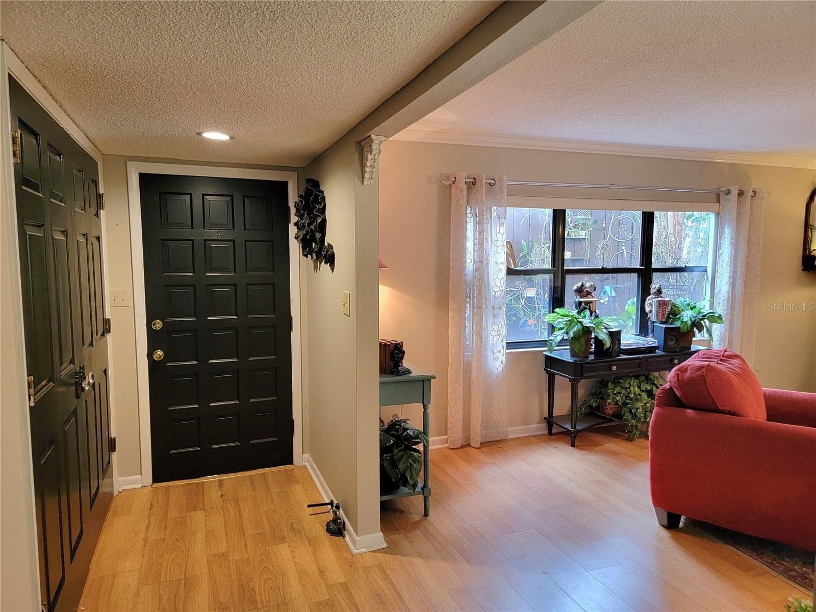 1 CASA LOMA