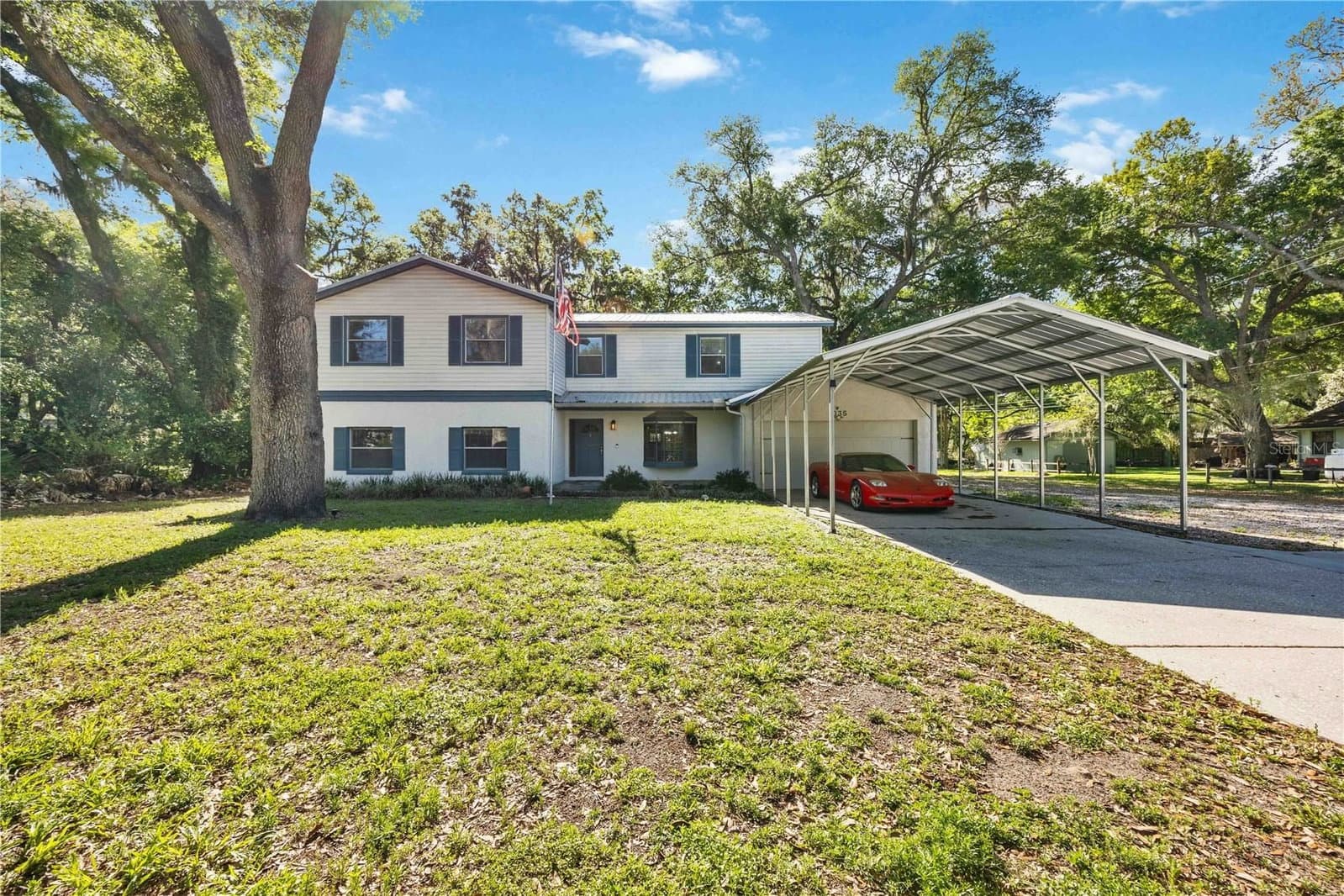 1035 OLD POLK CITY